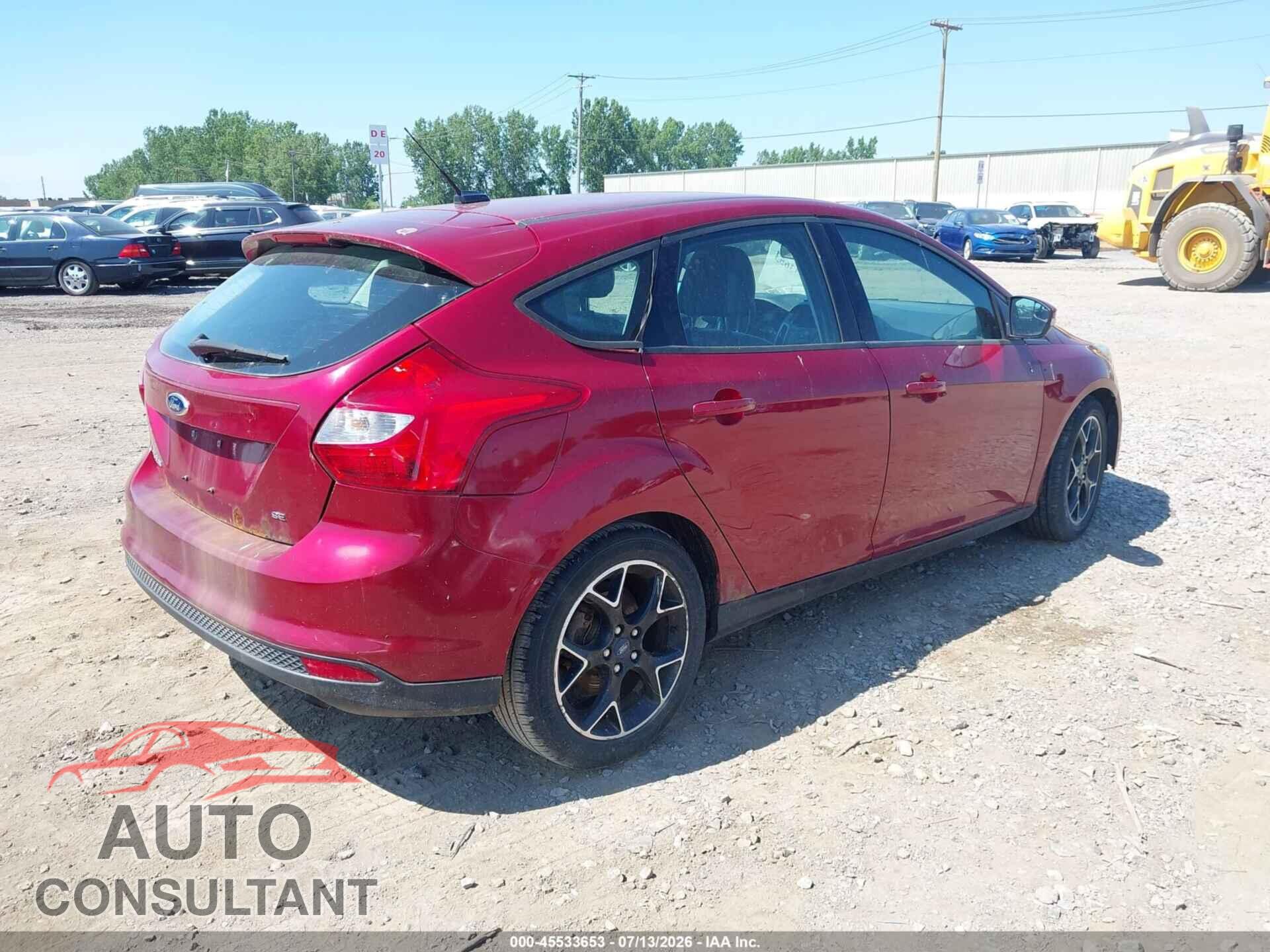 FORD FOCUS 2014 - 1FADP3K26EL379644