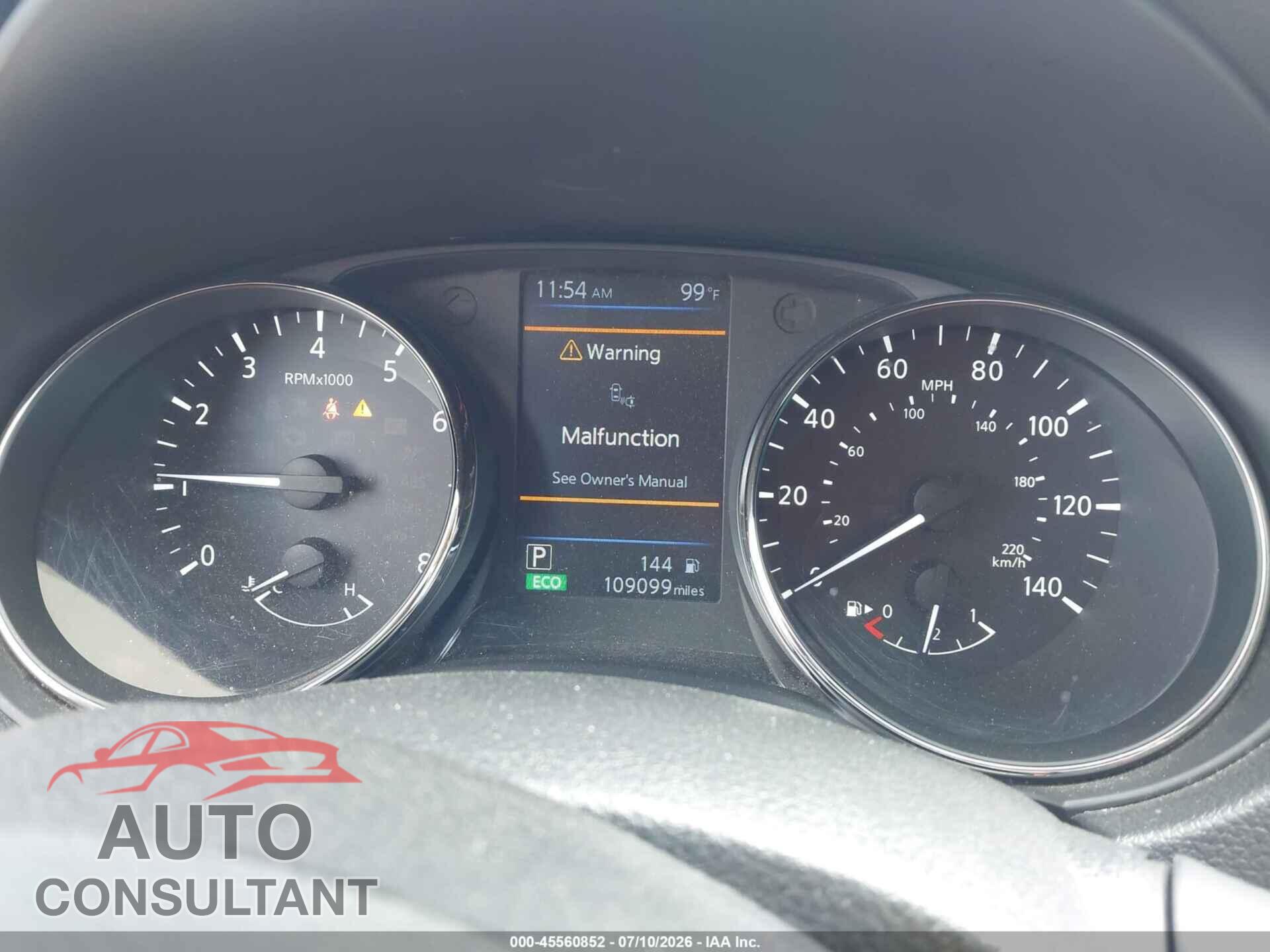 NISSAN ROGUE 2018 - KNMAT2MT3JP570532