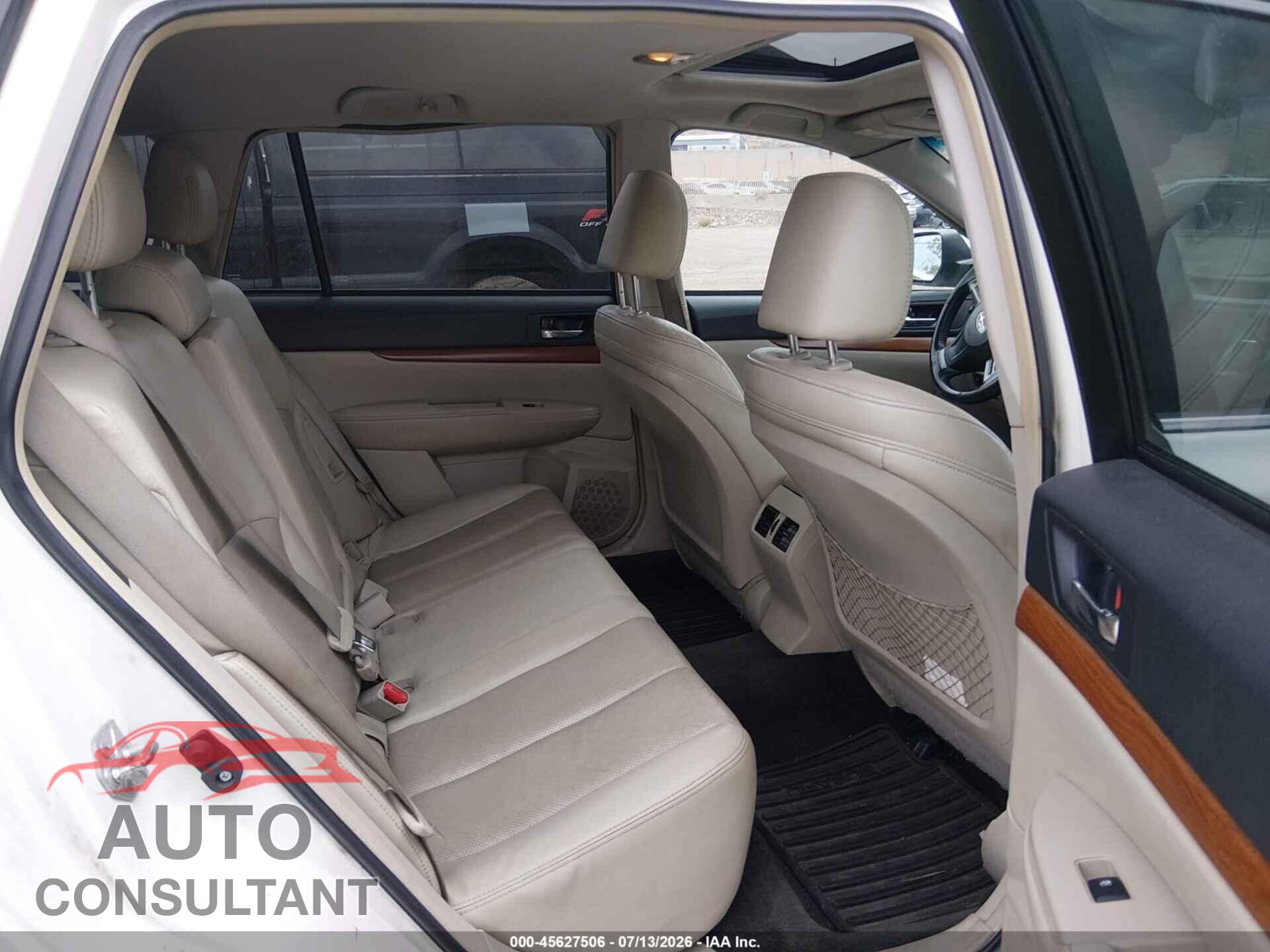 SUBARU OUTBACK 2013 - 4S4BRDPC4D2232712