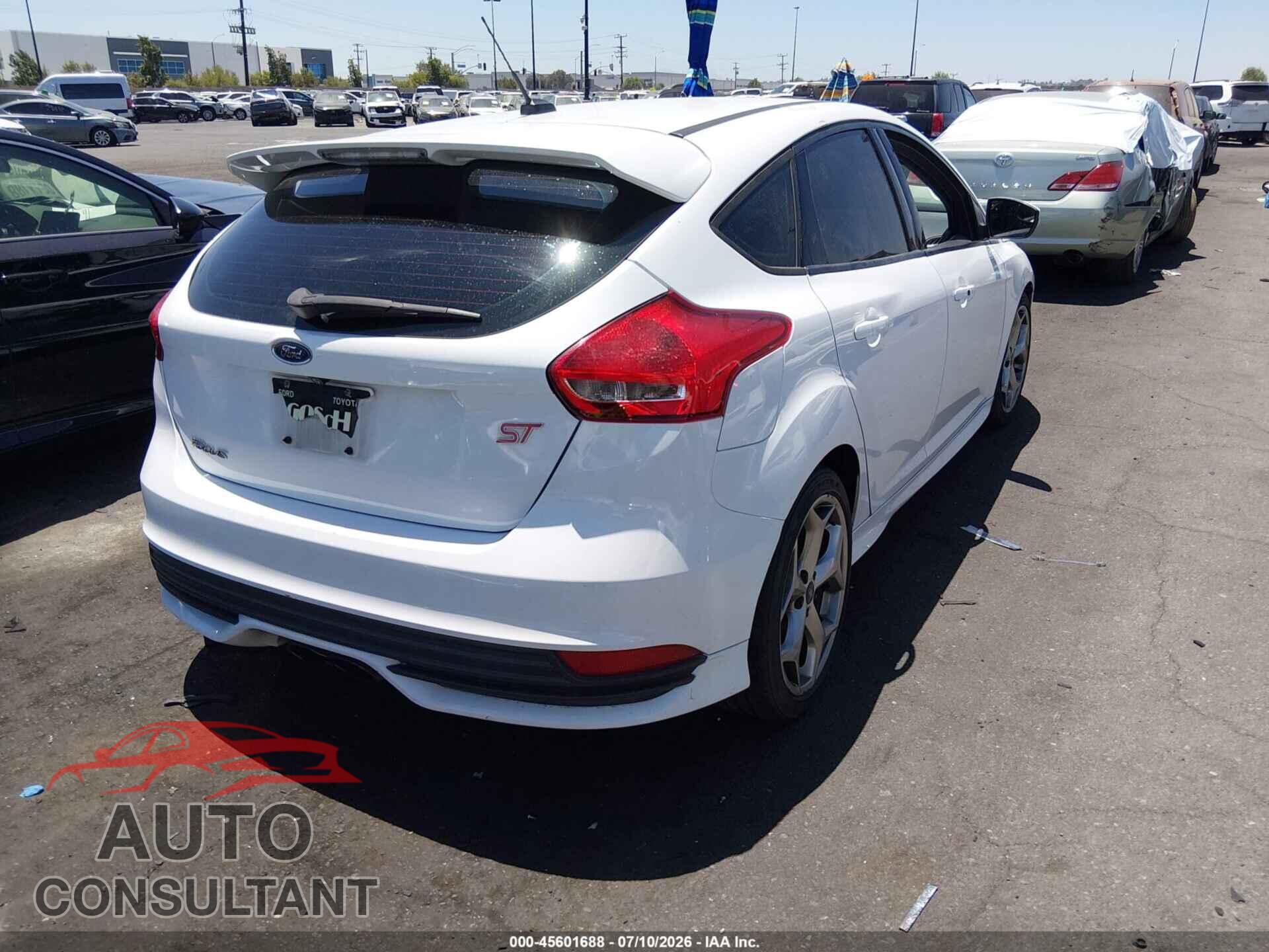 FORD FOCUS ST 2016 - 1FADP3L99GL212984