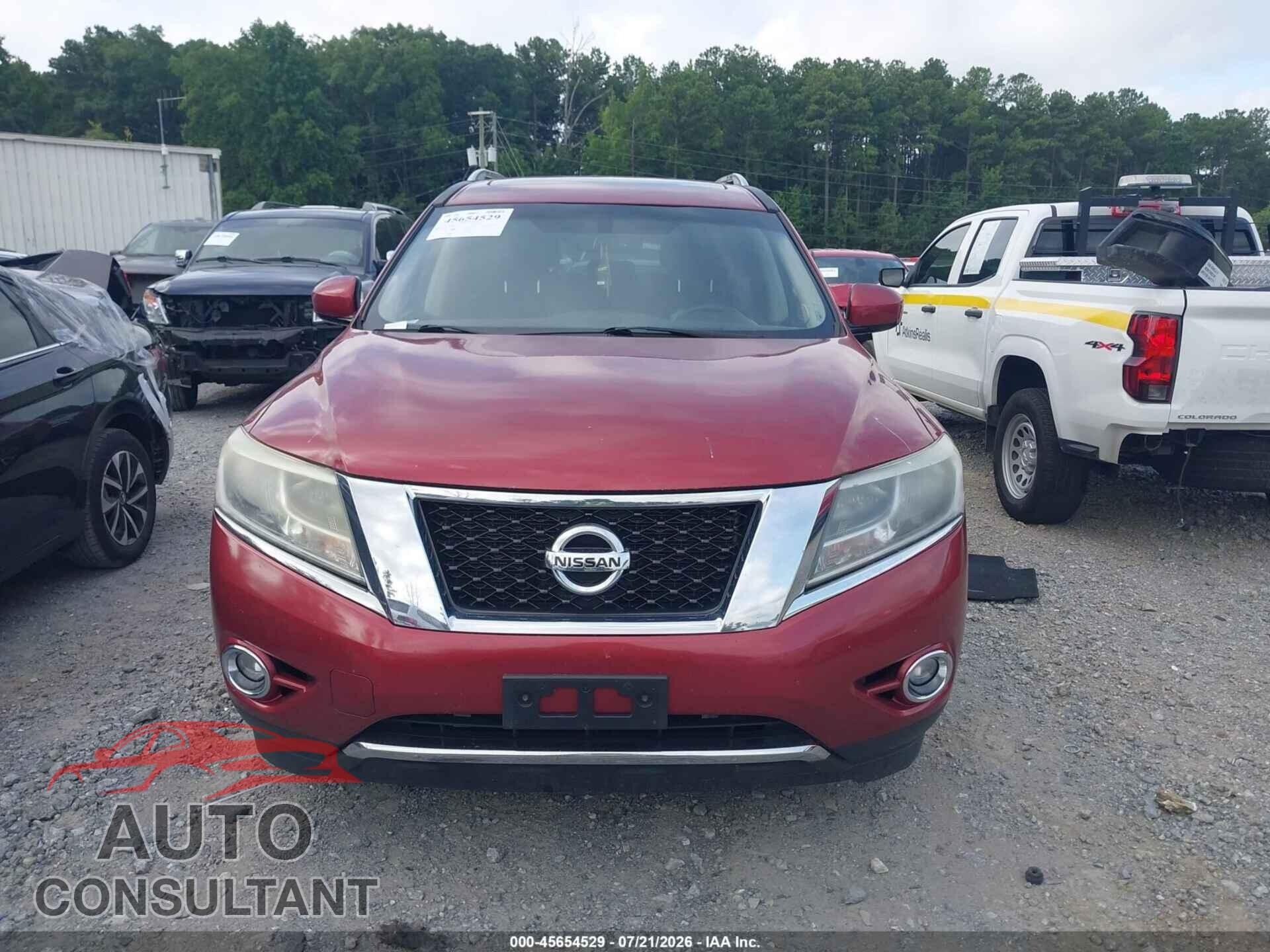 NISSAN PATHFINDER 2013 - 5N1AR2MN3DC665521