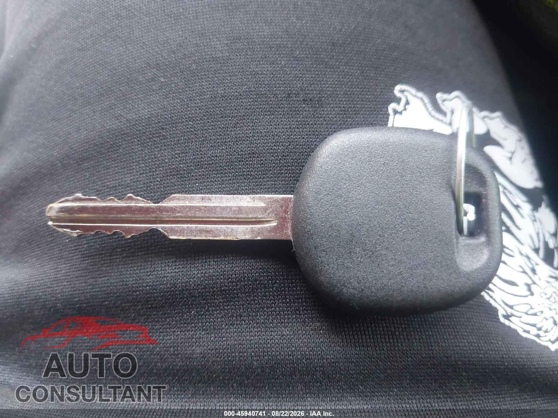 TOYOTA COROLLA 2015 - 2T1BURHE3FC400263
