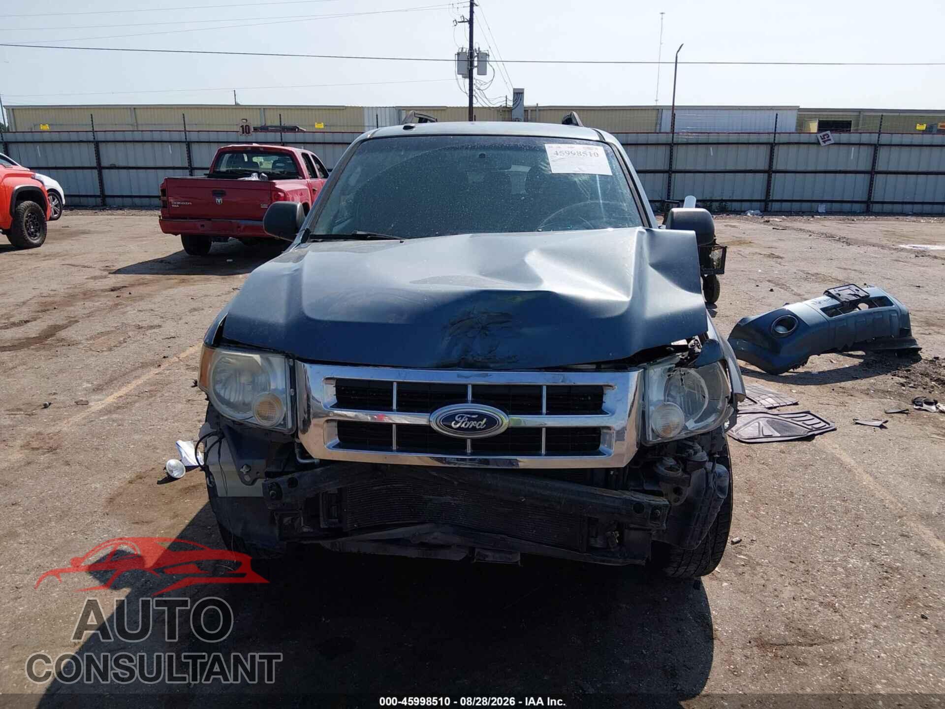 FORD ESCAPE 2010 - 1FMCU0D73AKB11359
