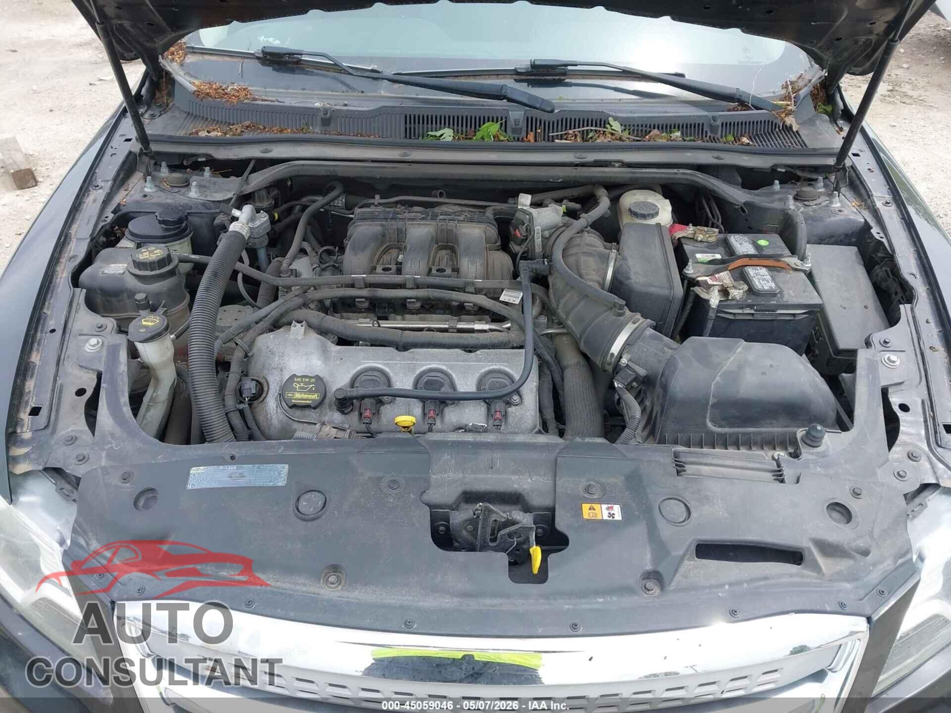 FORD TAURUS 2012 - 1FAHP2JW5CG137935