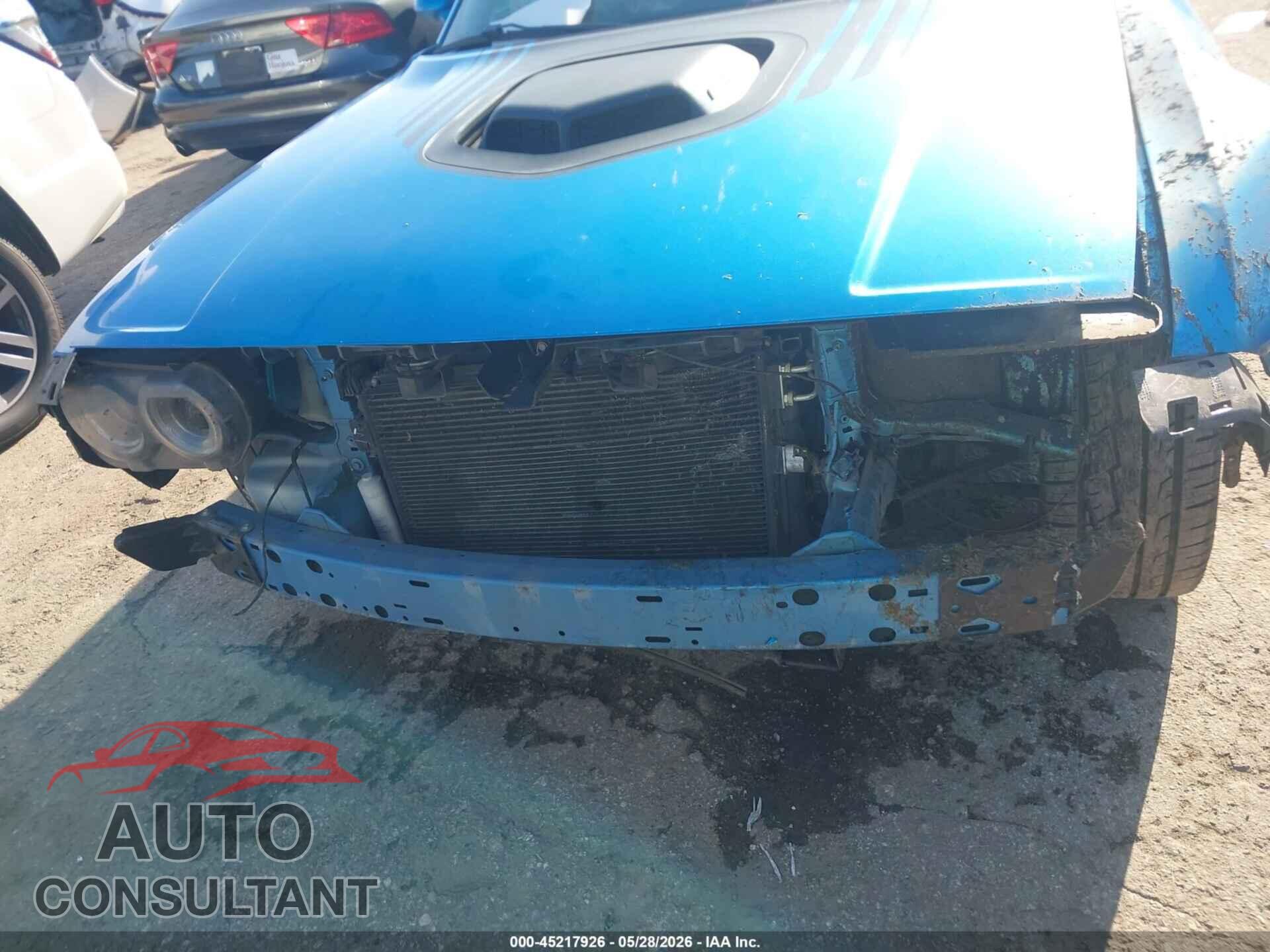 DODGE CHALLENGER 2015 - 2C3CDZAT9FH885189