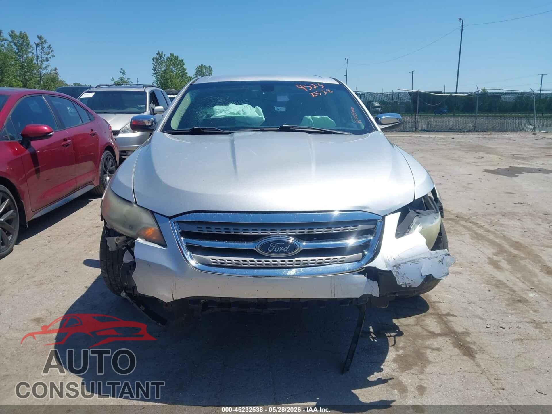 FORD TAURUS 2011 - 1FAHP2FW0BG189903