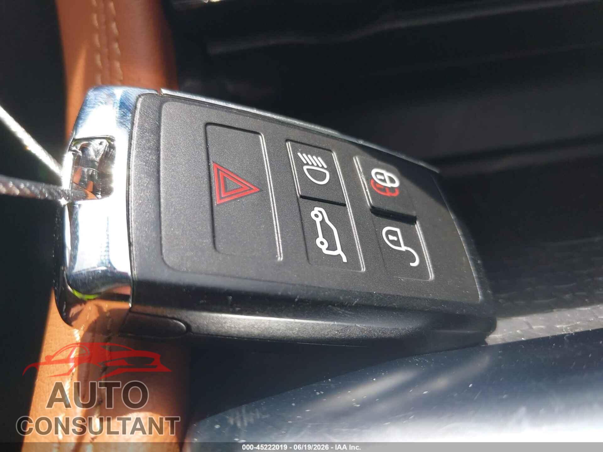 JAGUAR F-PACE 2026 - SADCT2EX2TA759760