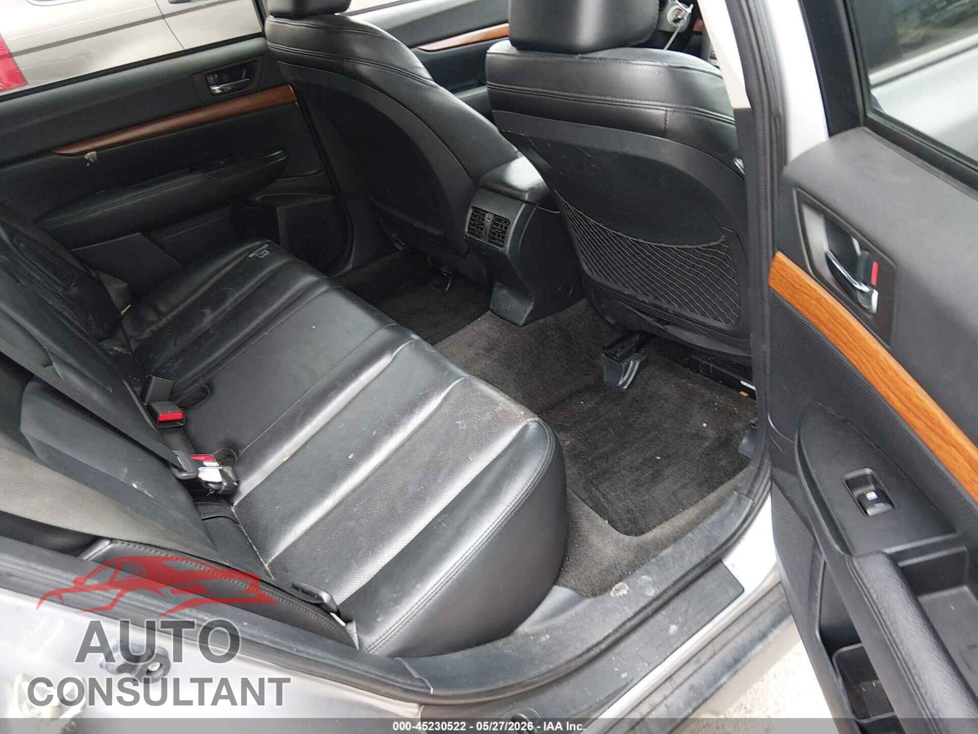 SUBARU OUTBACK 2013 - 4S4BRBKC4D3215172
