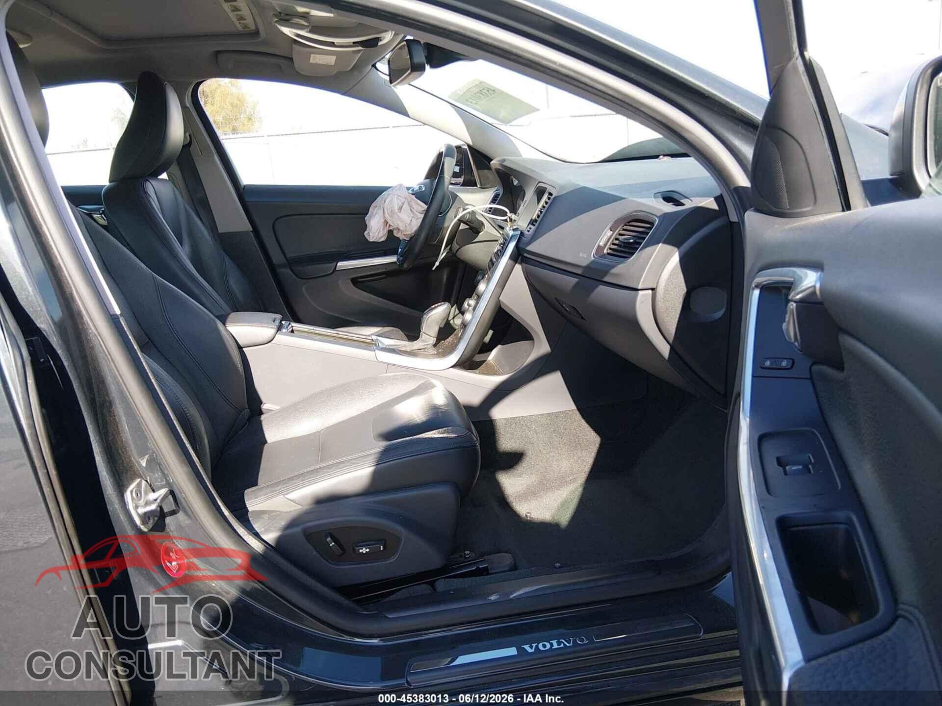 VOLVO S60 2014 - YV1612FS4E1292761