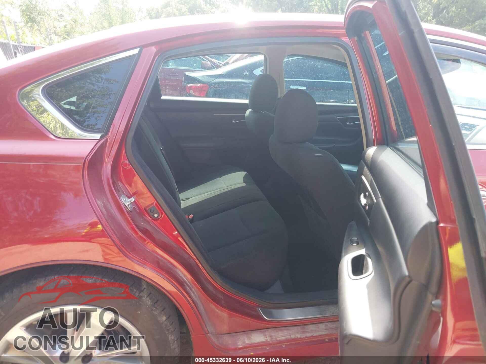 NISSAN ALTIMA 2015 - 1N4AL3AP1FC596953