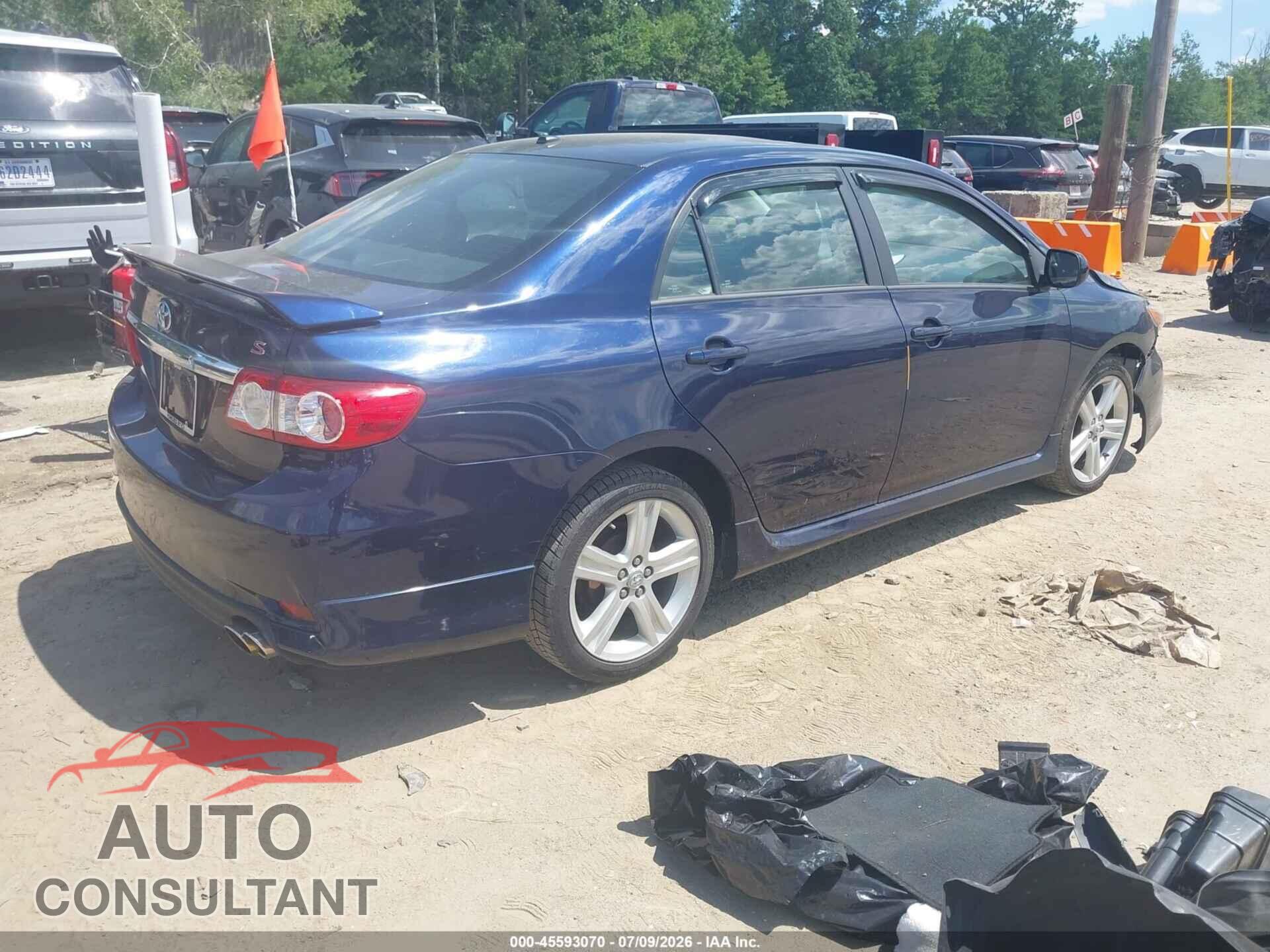 TOYOTA COROLLA 2013 - 2T1BU4EE9DC008361