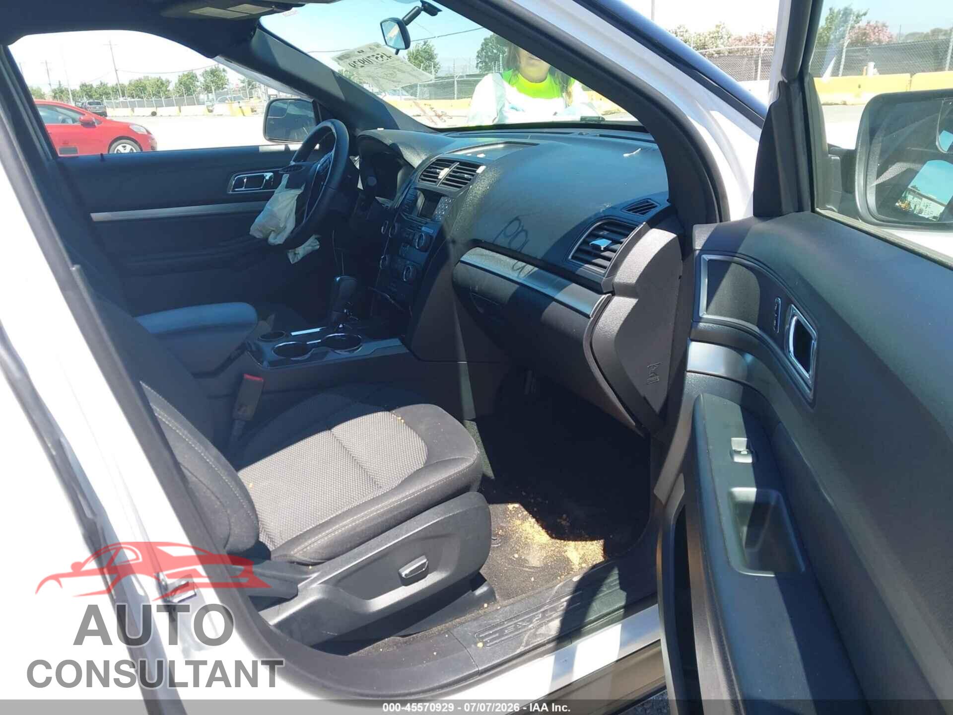 FORD EXPLORER 2018 - 1FM5K7D8XJGA89055
