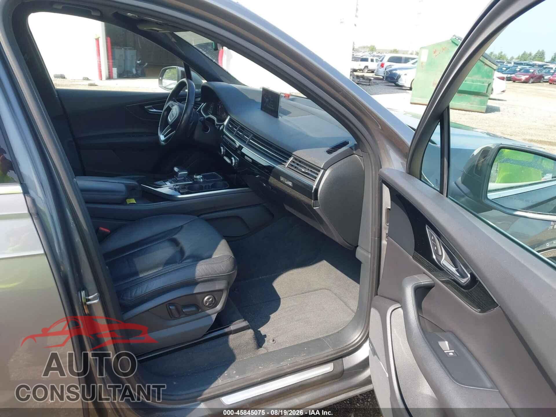 AUDI Q7 2017 - WA1LAAF76HD028002