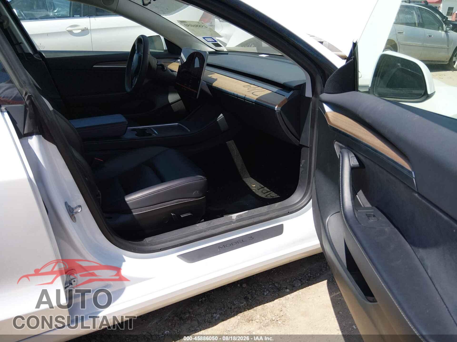 TESLA MODEL 3 2023 - 5YJ3E1EA8PF586612