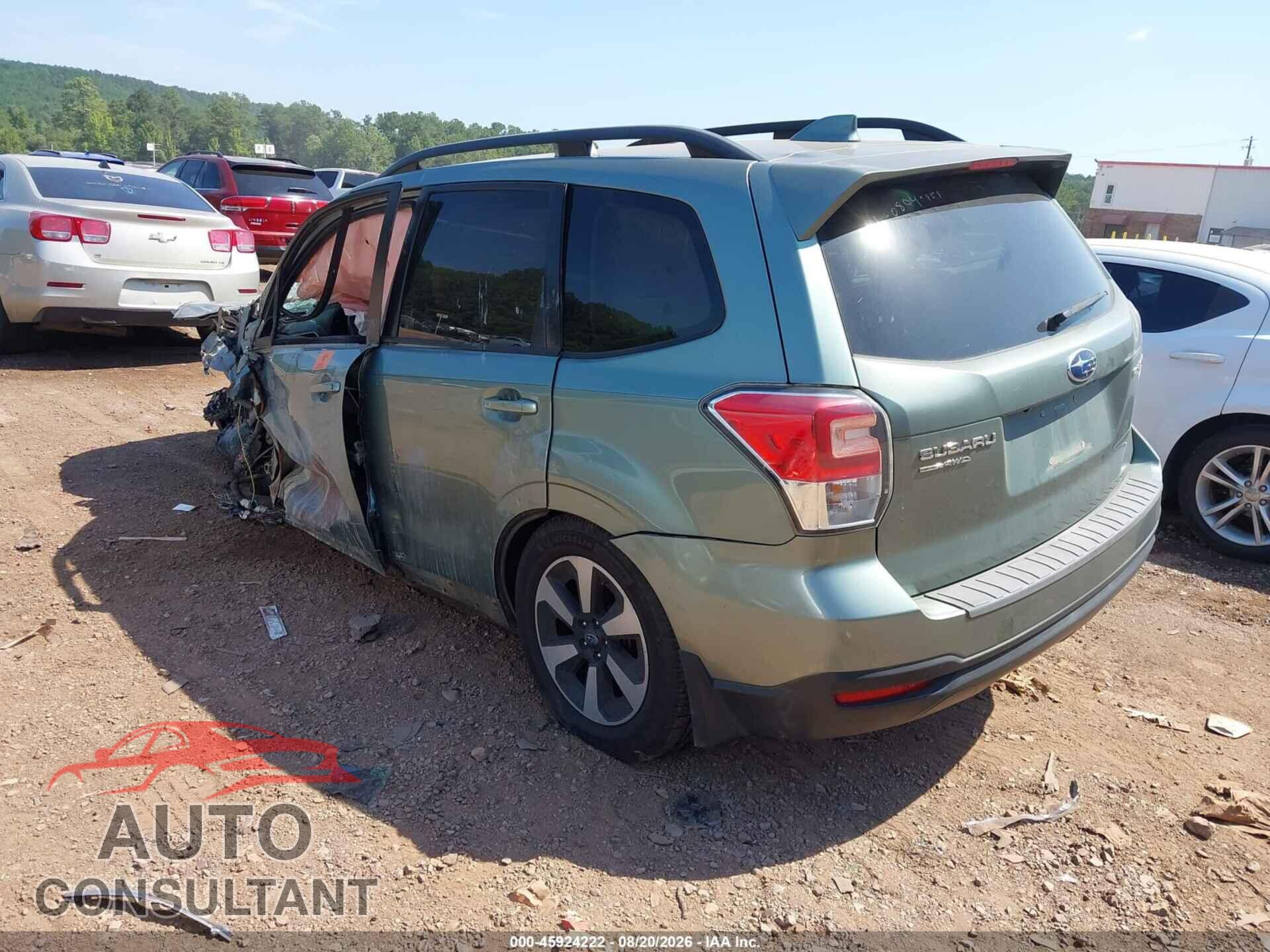 SUBARU FORESTER 2017 - JF2SJAGC1HH461945