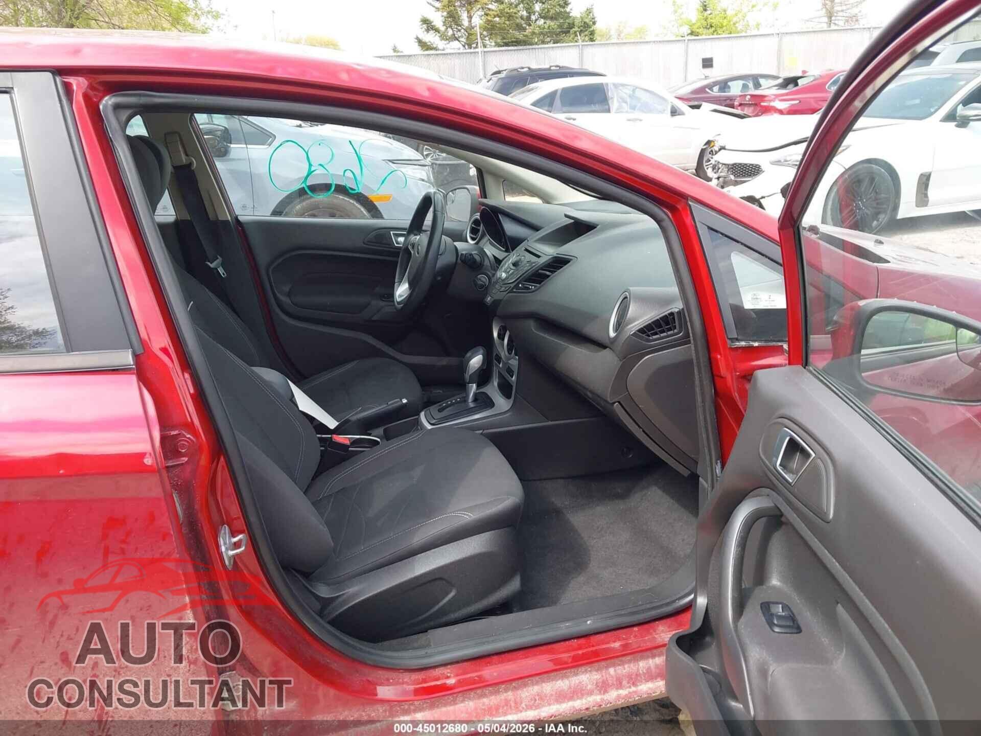 FORD FIESTA 2014 - 3FADP4BJ5EM148021
