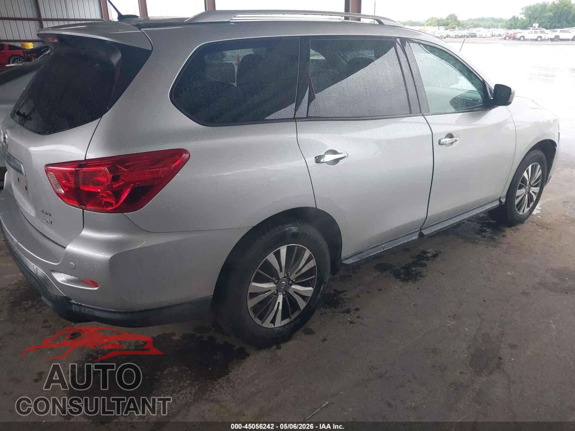 NISSAN PATHFINDER 2018 - 5N1DR2MM4JC669934