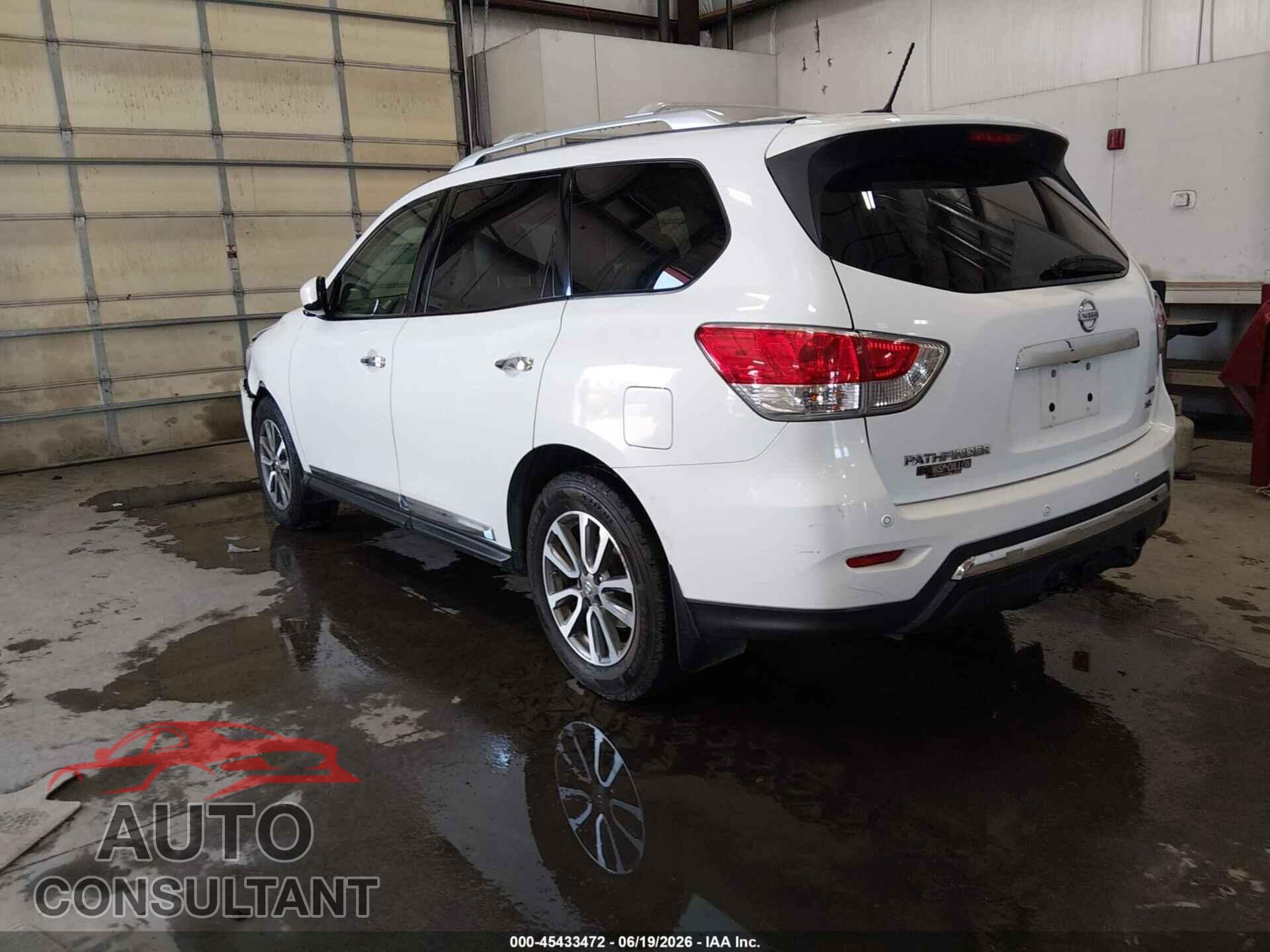 NISSAN PATHFINDER 2013 - 5N1AR2MM3DC677725