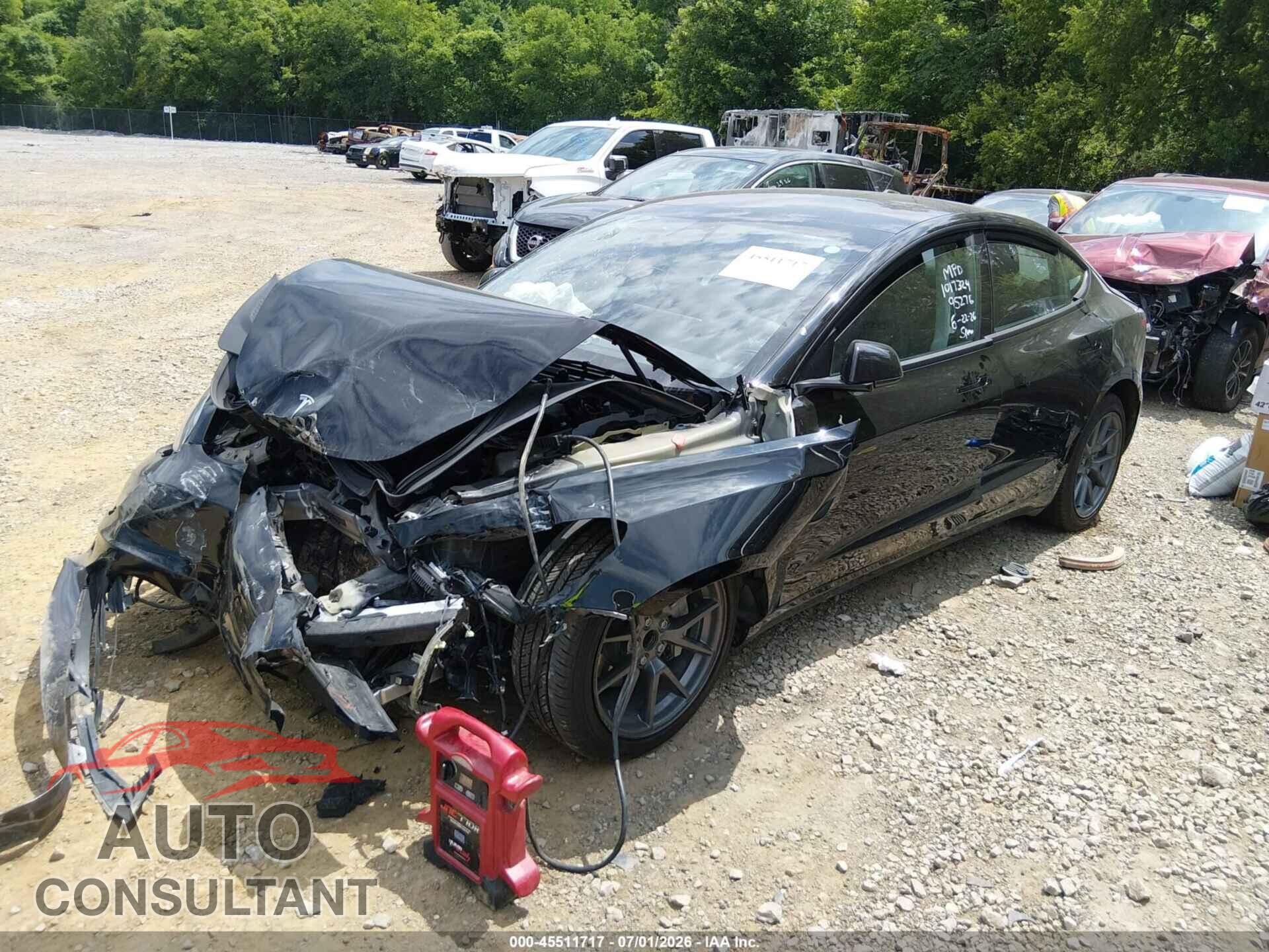 TESLA MODEL 3 2023 - 5YJ3E1EA4PF695276