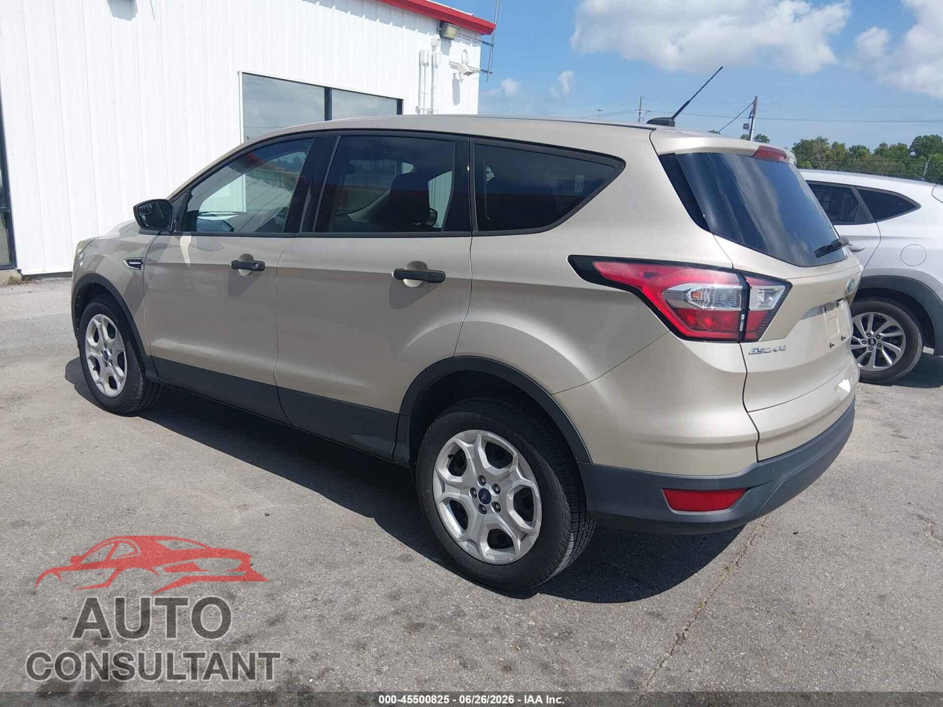 FORD ESCAPE 2018 - 1FMCU0F75JUD08373