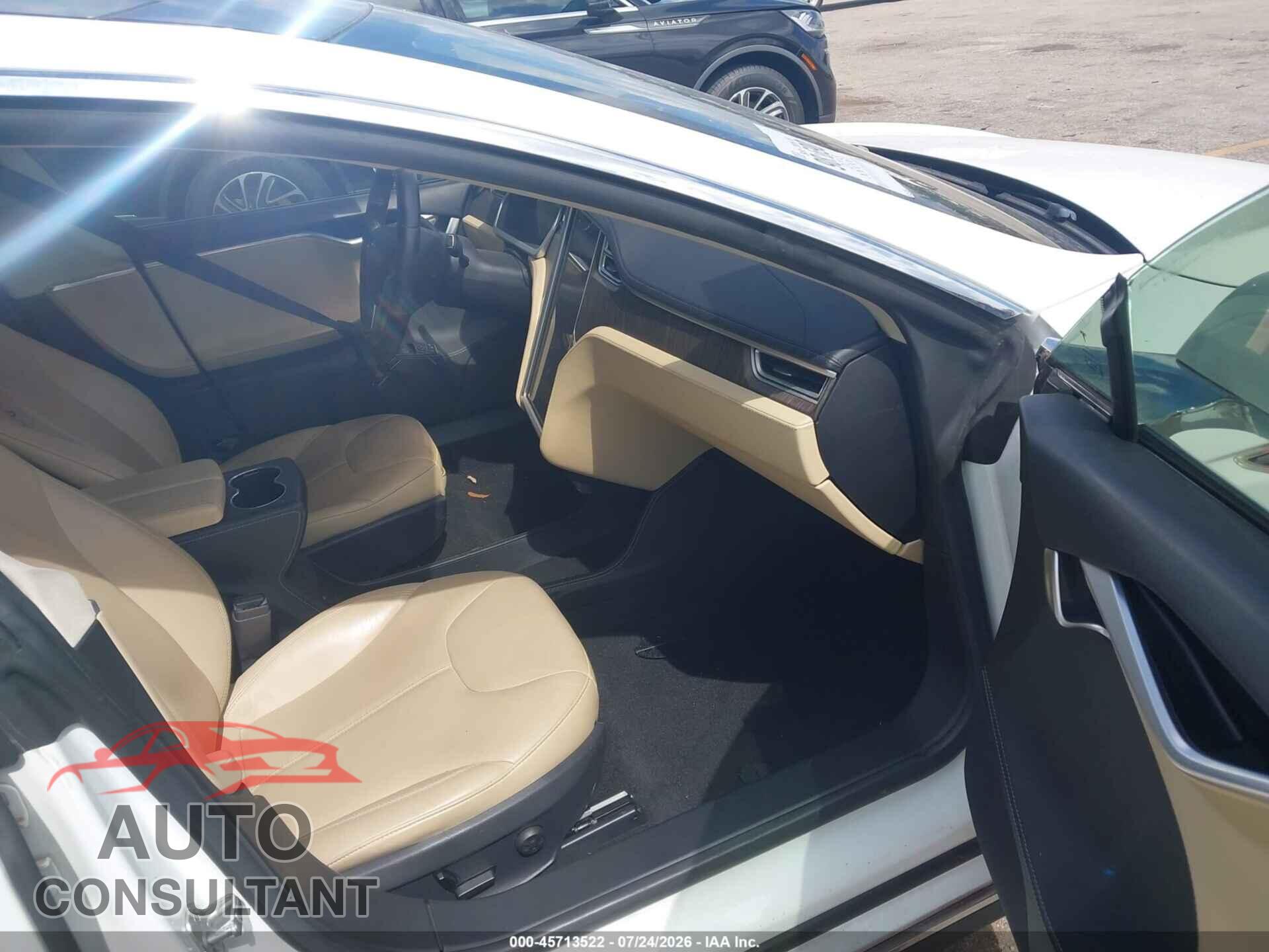 TESLA MODEL S 2013 - 5YJSA1CN8DFP26392