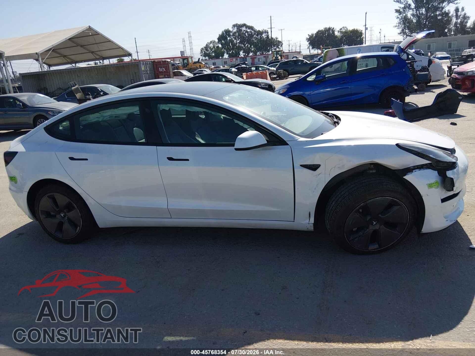 TESLA MODEL 3 2023 - 5YJ3E1EA0PF568203