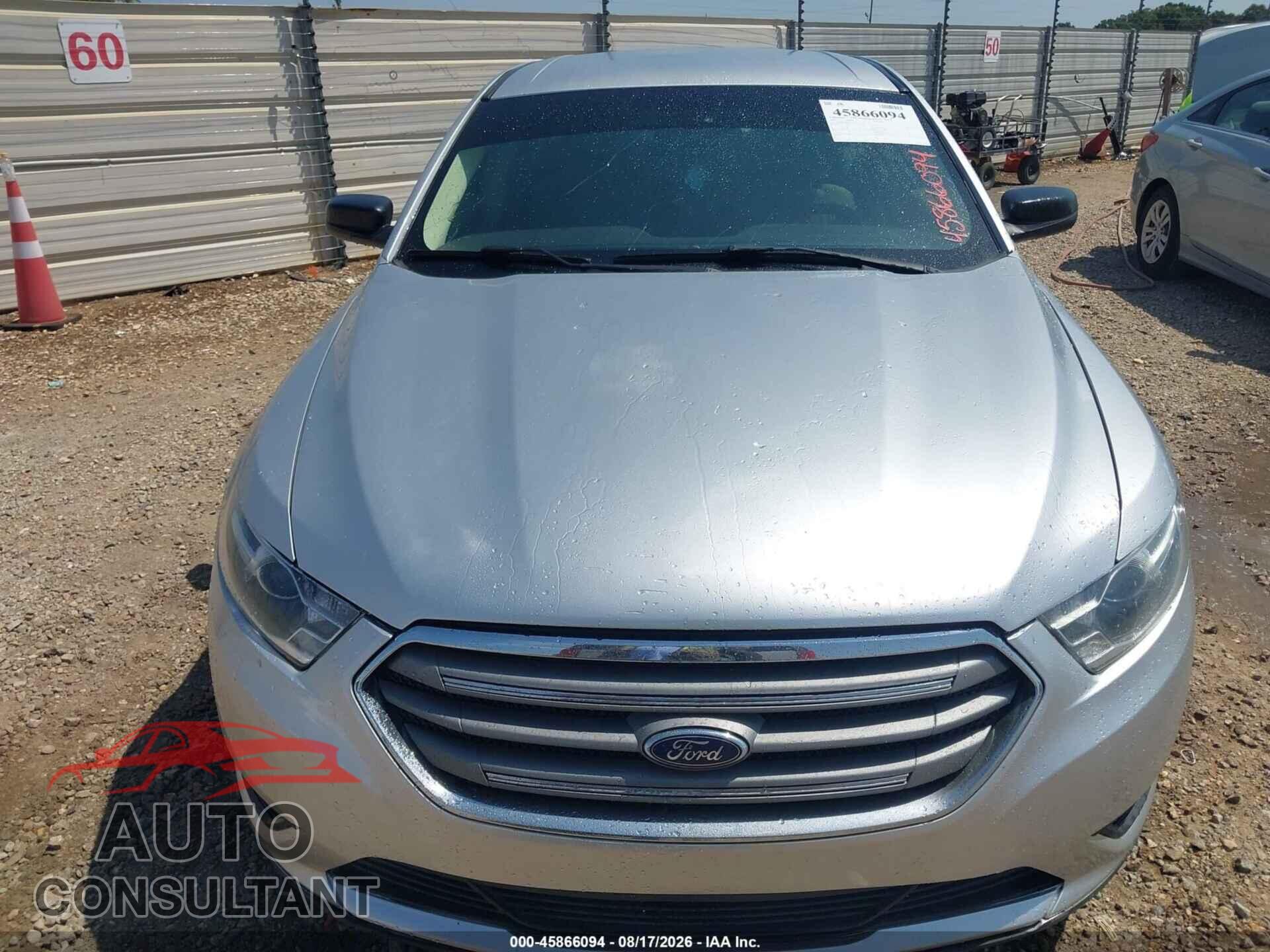 FORD TAURUS 2017 - 1FAHP2D81HG111207