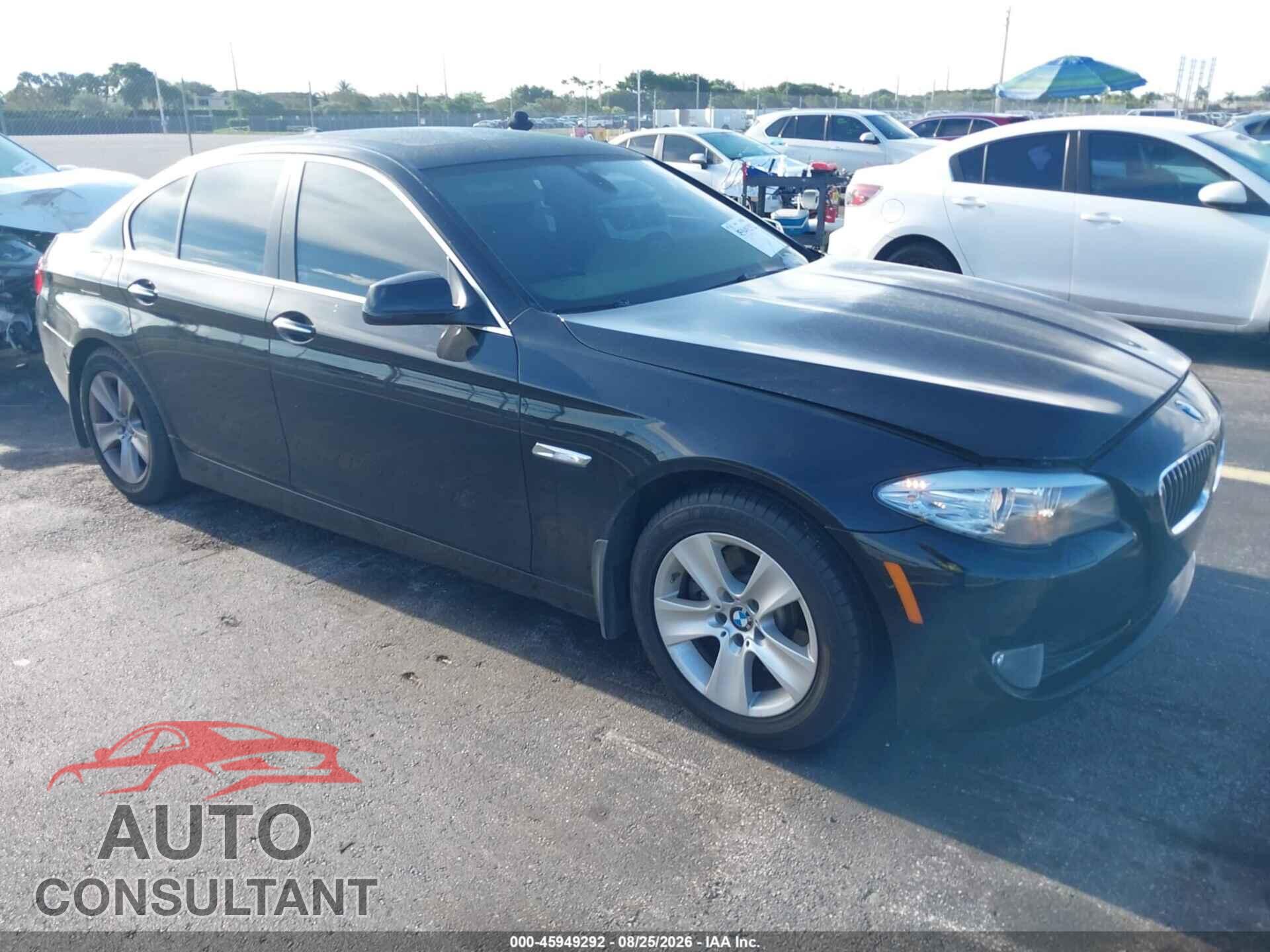 BMW 528I 2011 - WBAFR1C59BC744871