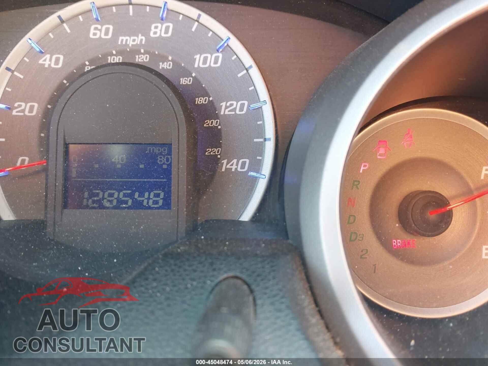 HONDA FIT 2012 - JHMGE8H32CS001400