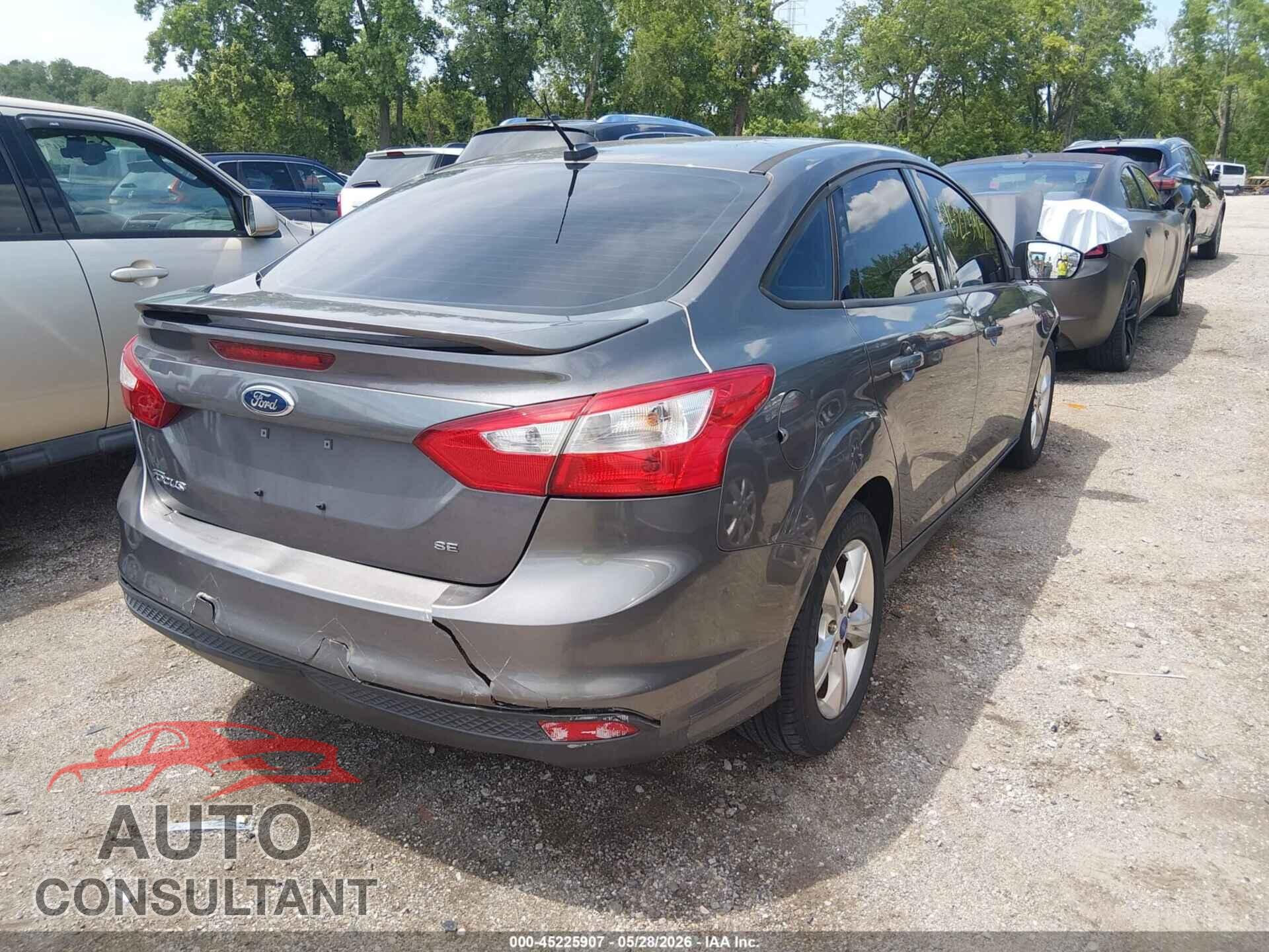 FORD FOCUS 2012 - 1FAHP3F21CL294347