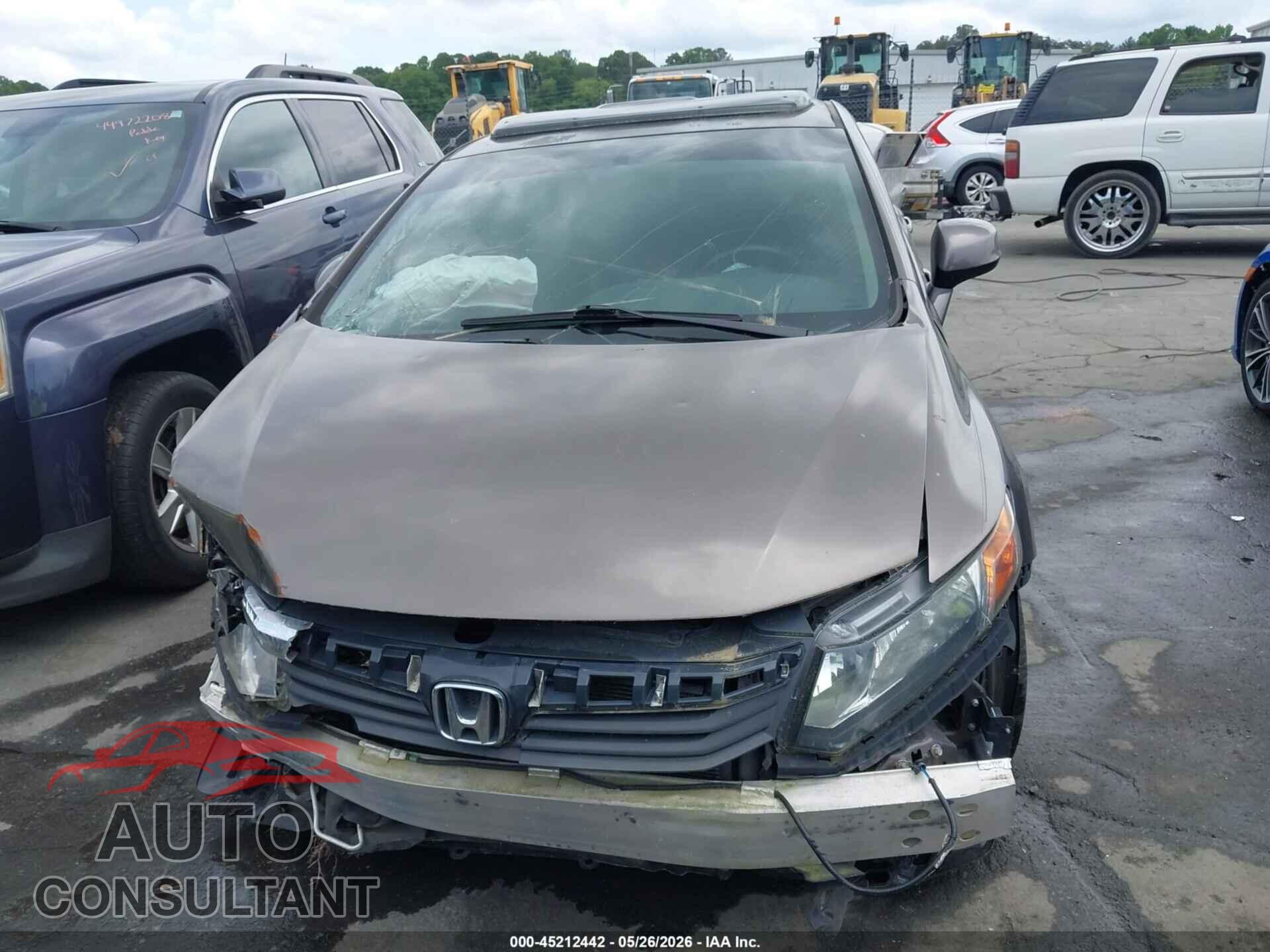 HONDA CIVIC 2012 - 2HGFB2F96CH566817