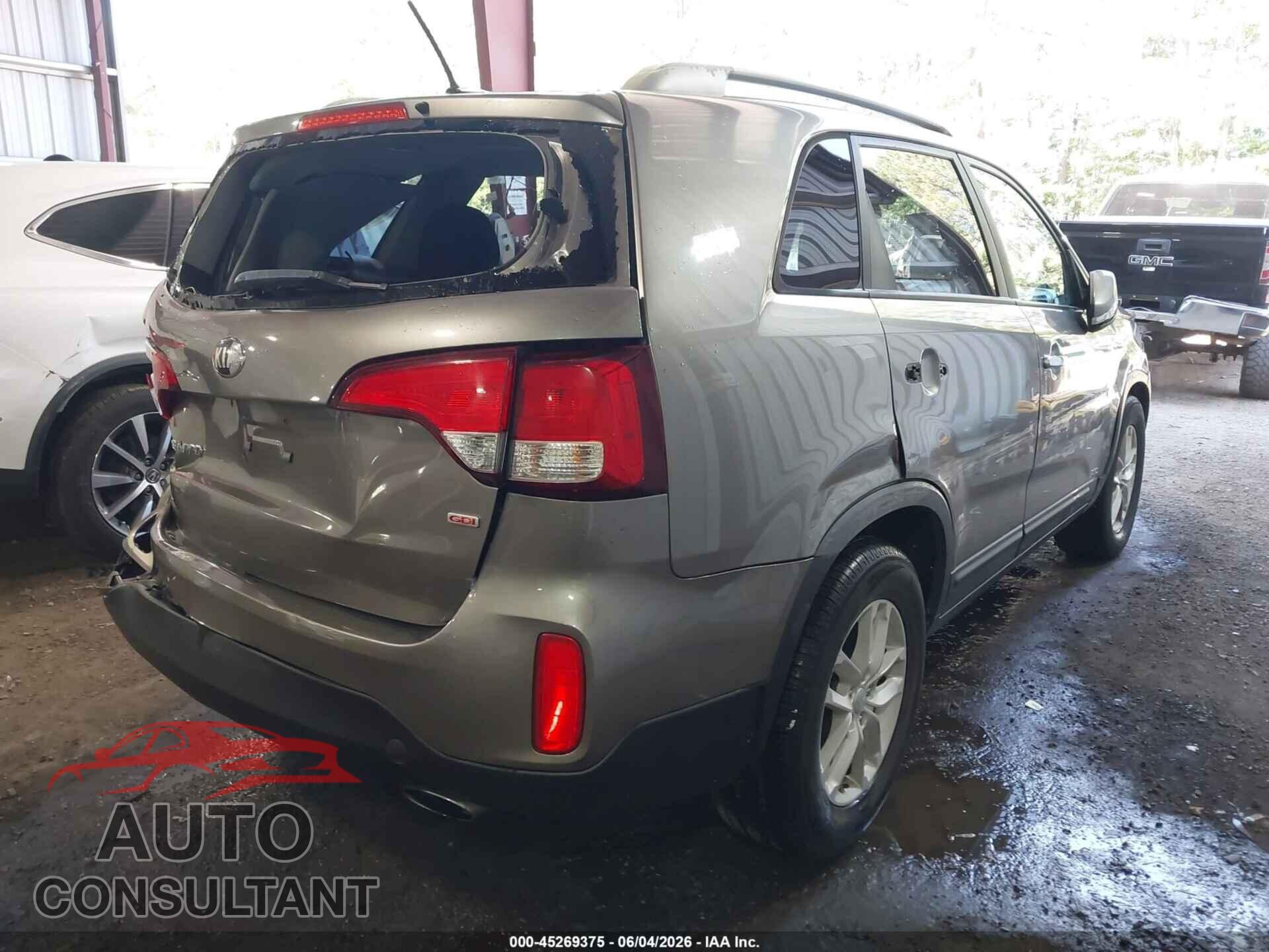 KIA SORENTO 2014 - 5XYKTDA78EG545965