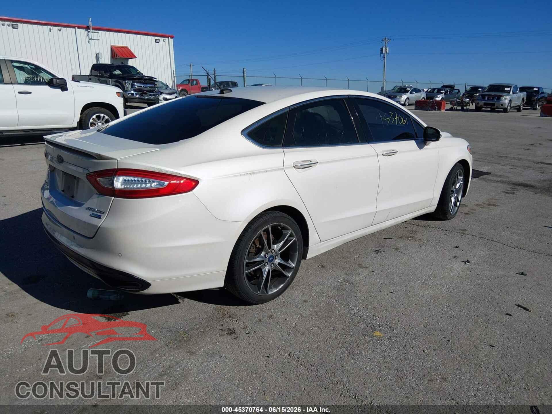 FORD FUSION 2013 - 3FA6P0D91DR144800