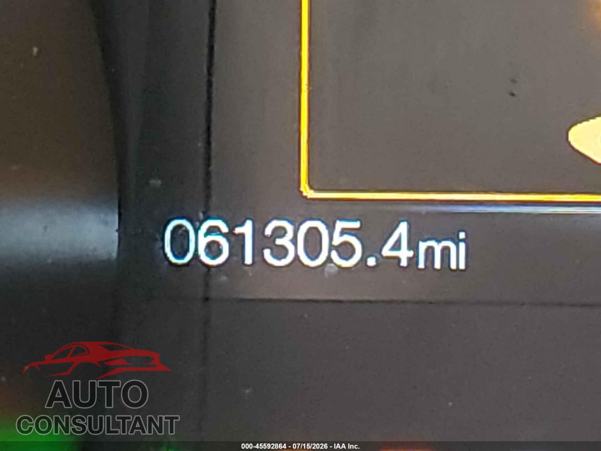 FORD MUSTANG 2019 - 1FATP8UH9K5115599