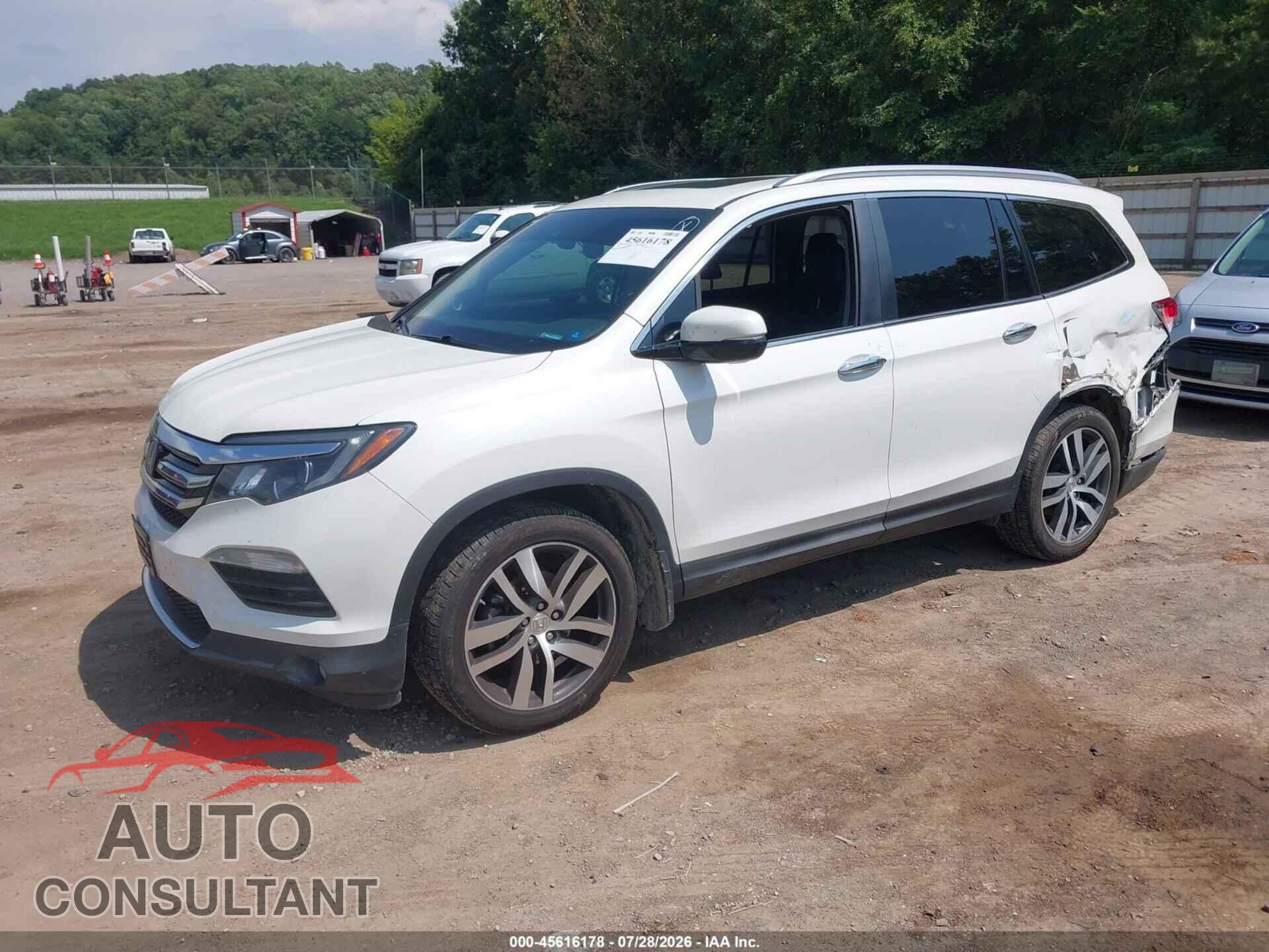HONDA PILOT 2018 - 5FNYF6H06JB062675