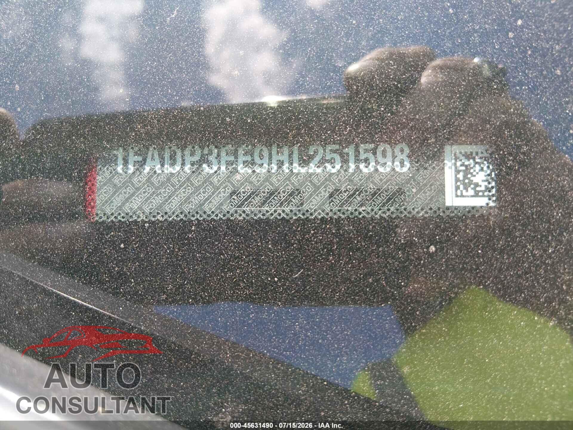 FORD FOCUS 2017 - 1FADP3FE9HL251598