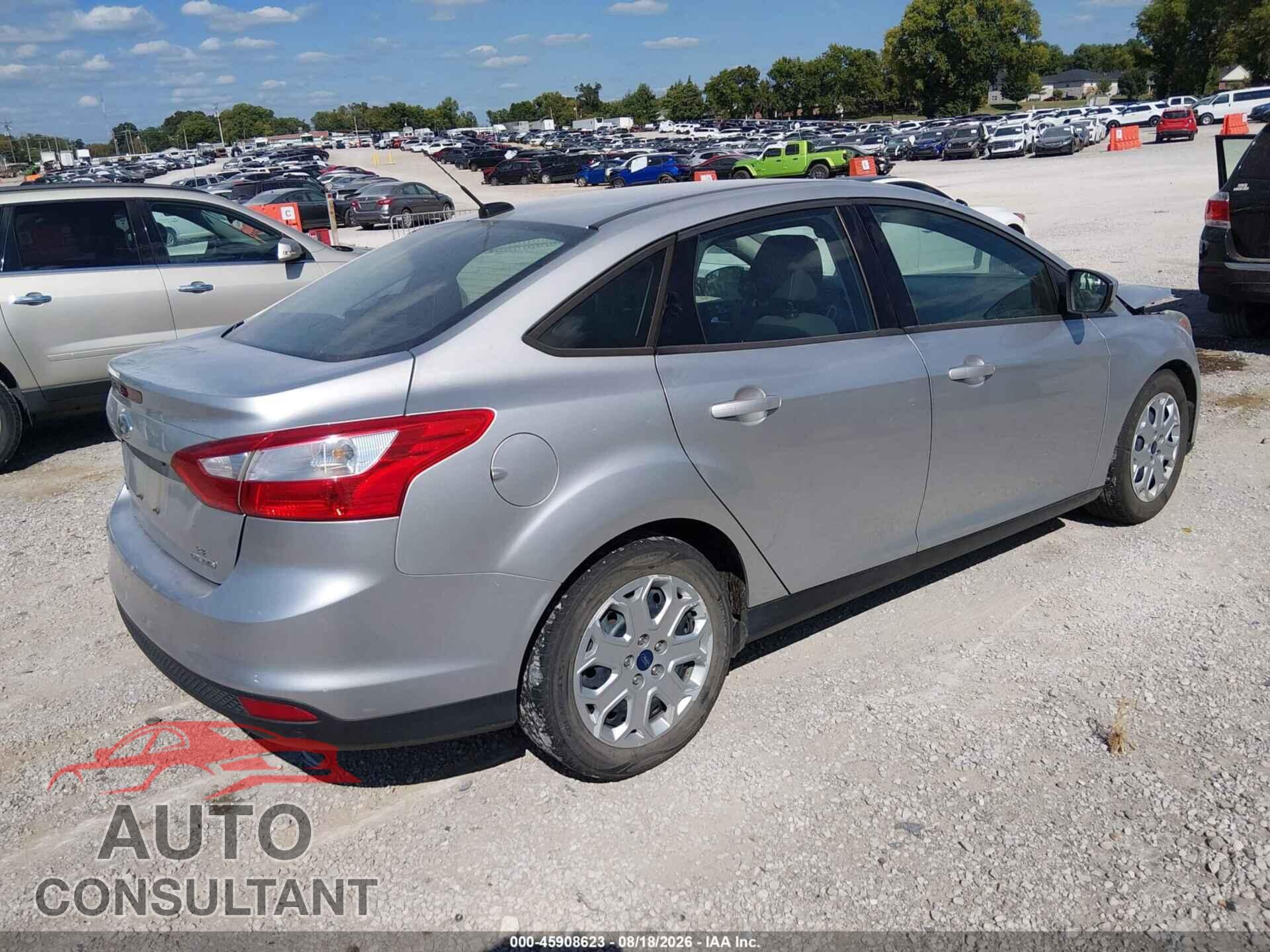 FORD FOCUS 2012 - 1FAHP3F22CL418903