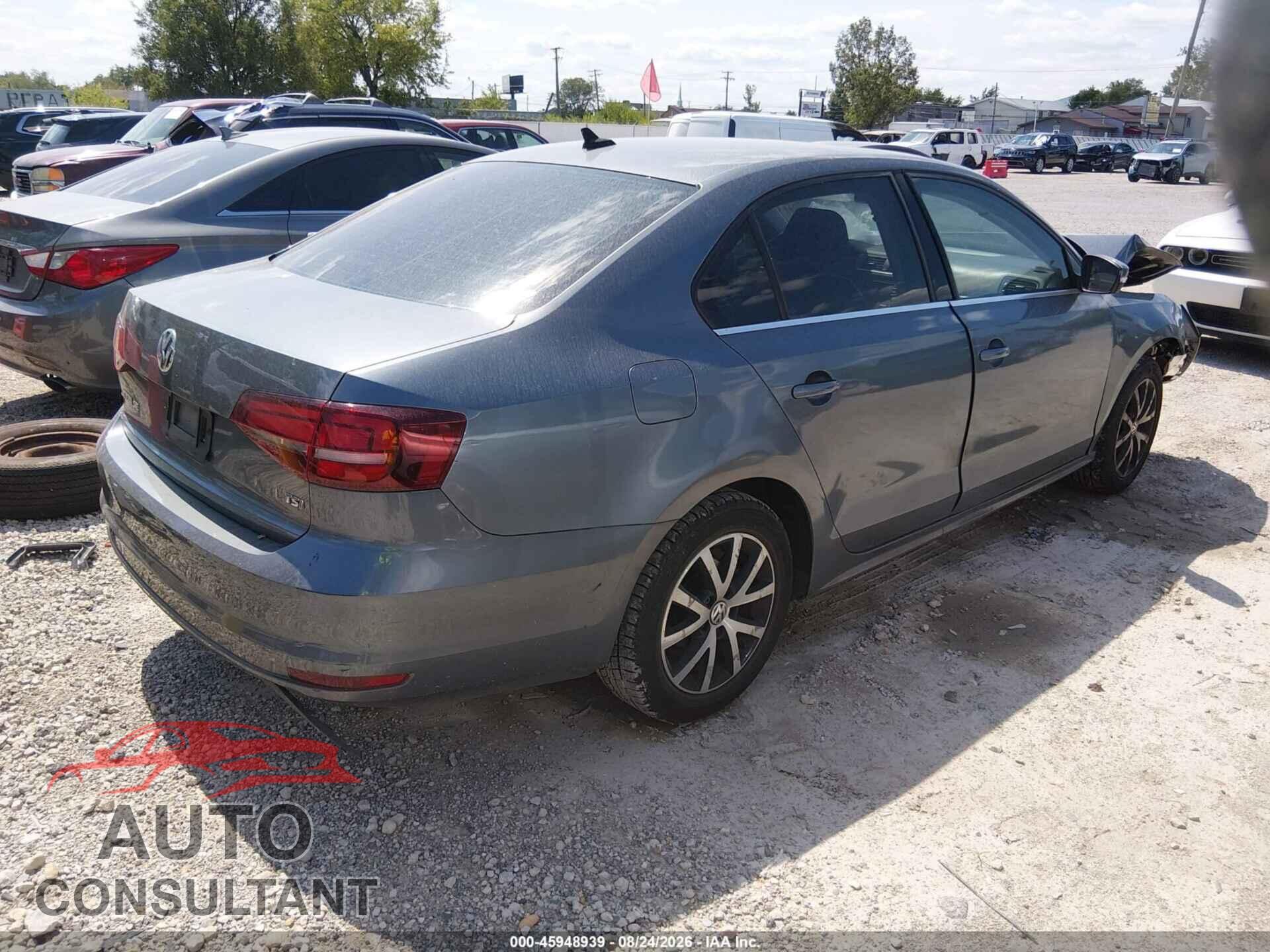 VOLKSWAGEN JETTA 2017 - 3VWDB7AJXHM260228
