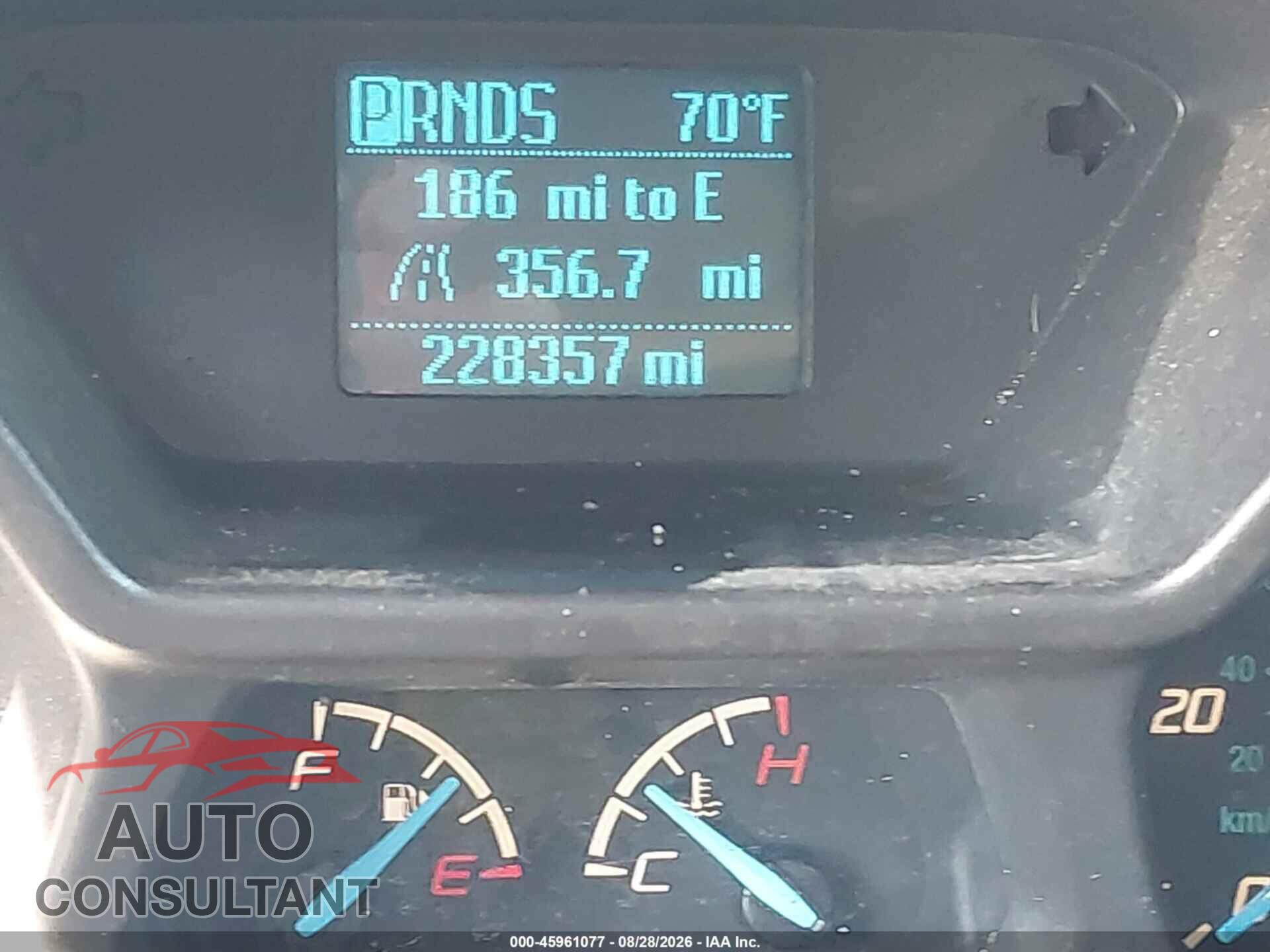 FORD TRANSIT CONNECT 2017 - NM0LS7E71H1293464
