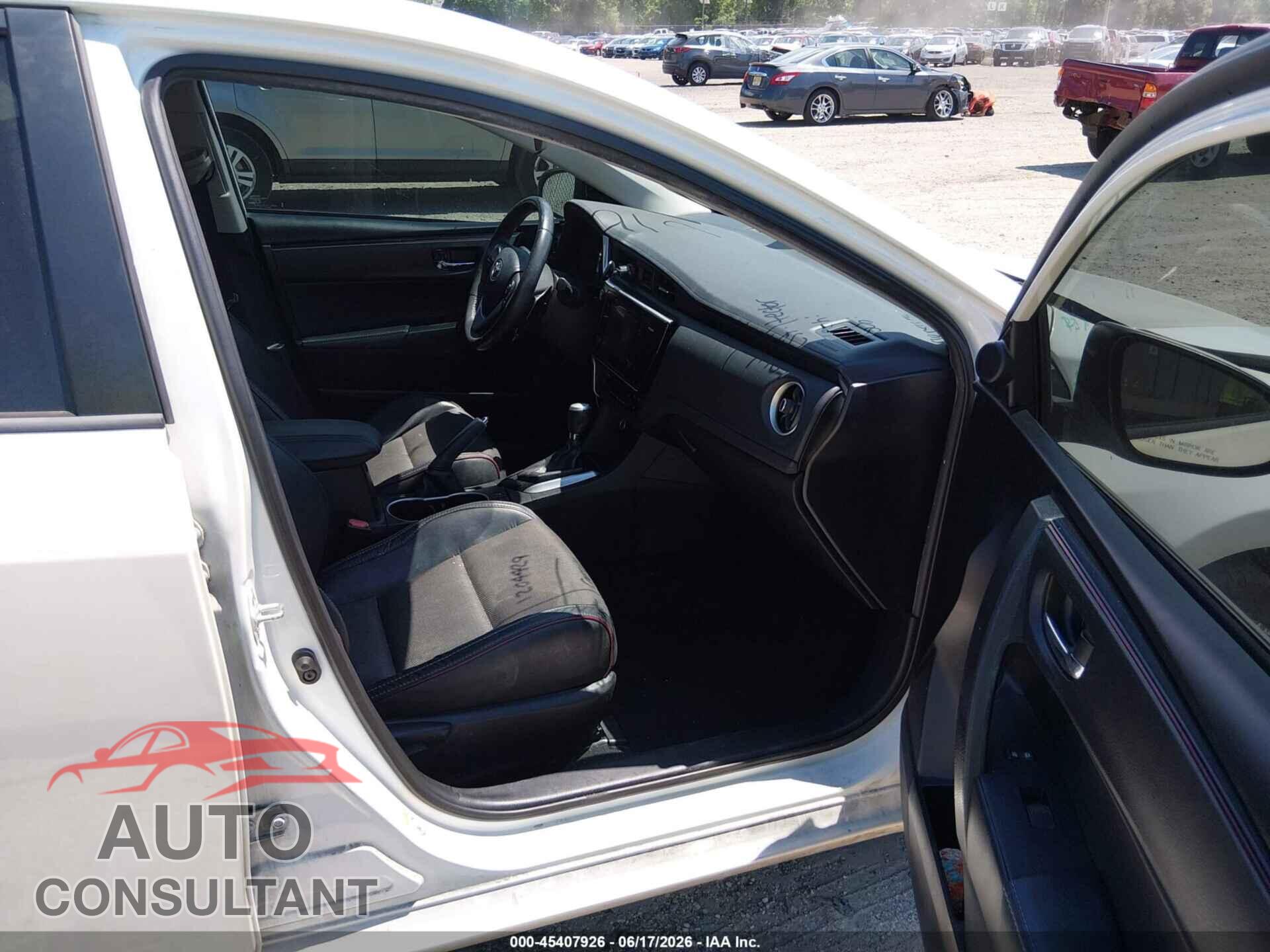 TOYOTA COROLLA 2017 - 5YFBURHE0HP630233