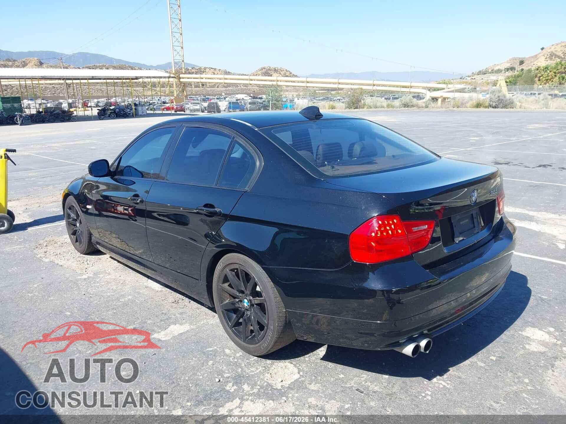 BMW 328I 2009 - WBAPH57539NL80518