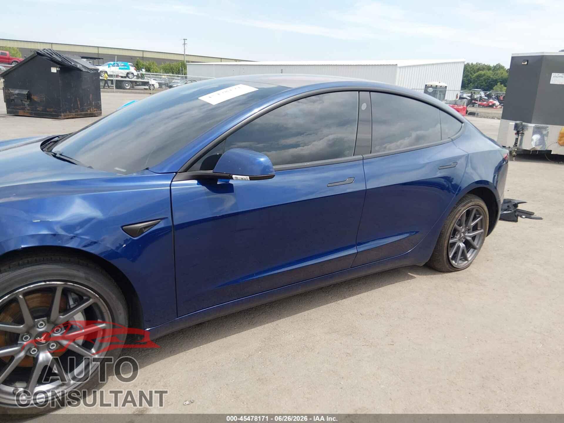 TESLA MODEL 3 2018 - 5YJ3E1EA1JF155388