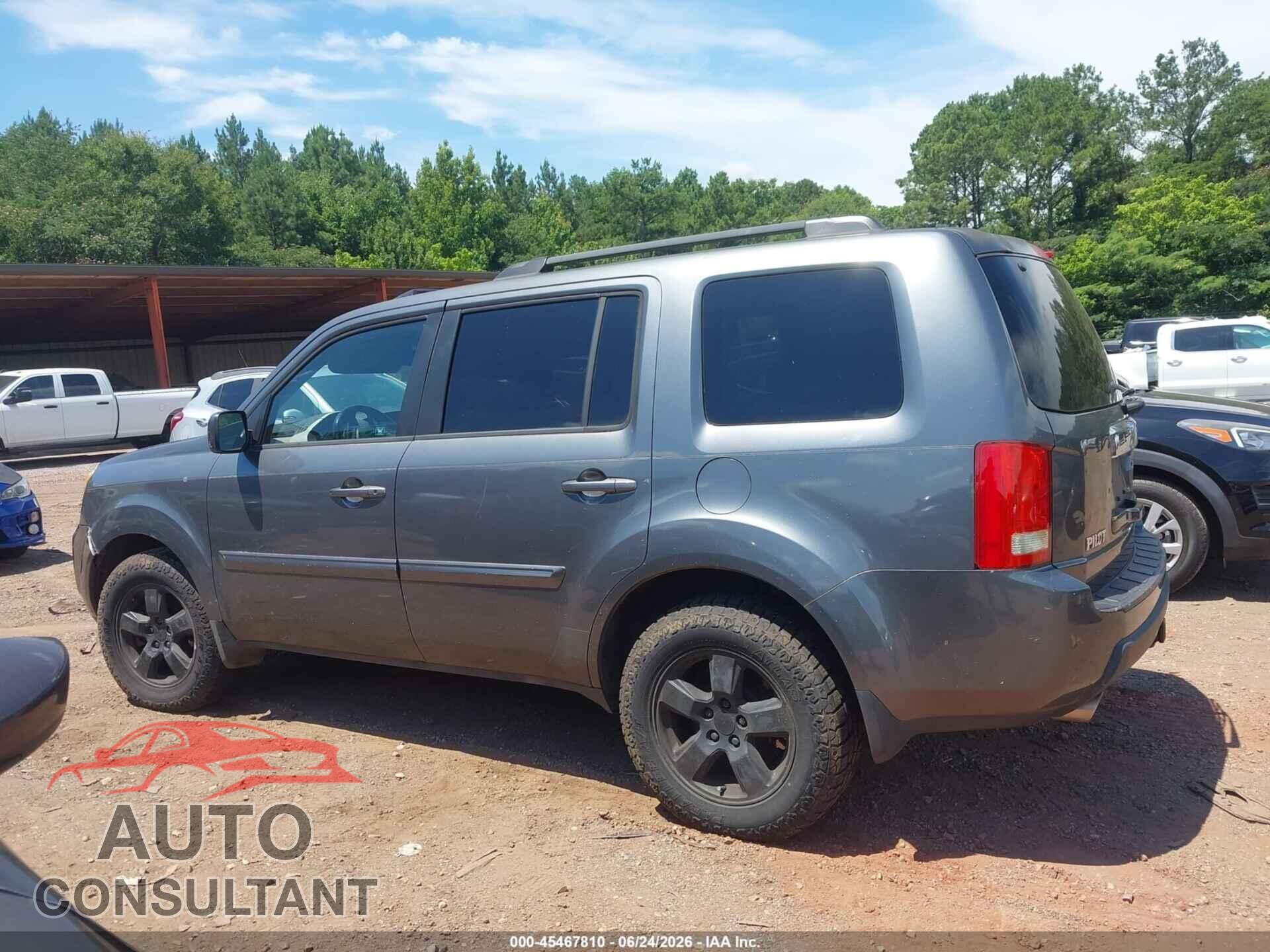 HONDA PILOT 2011 - 5FNYF3H53BB001845