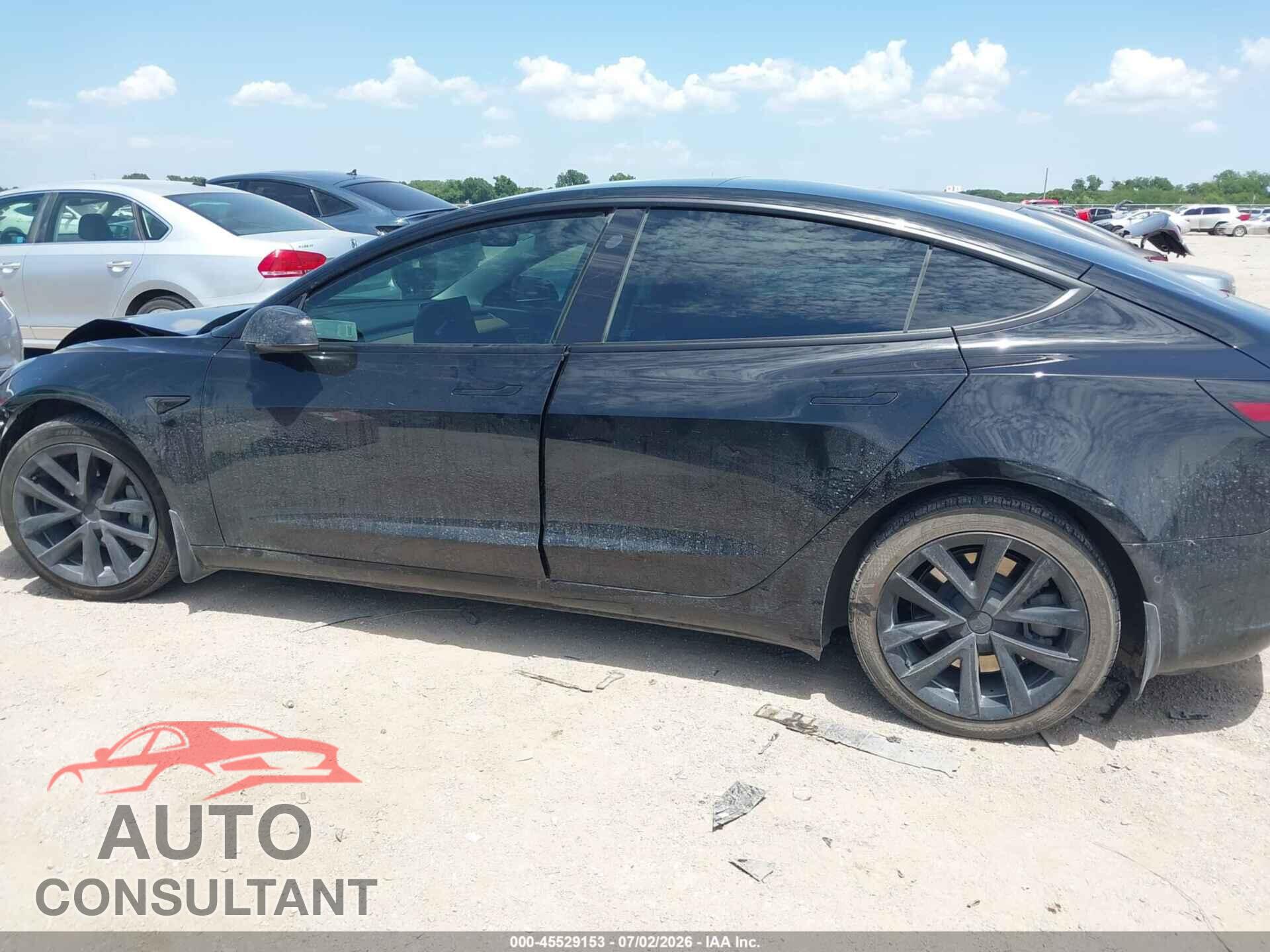 TESLA MODEL 3 2021 - 5YJ3E1EA5MF922275