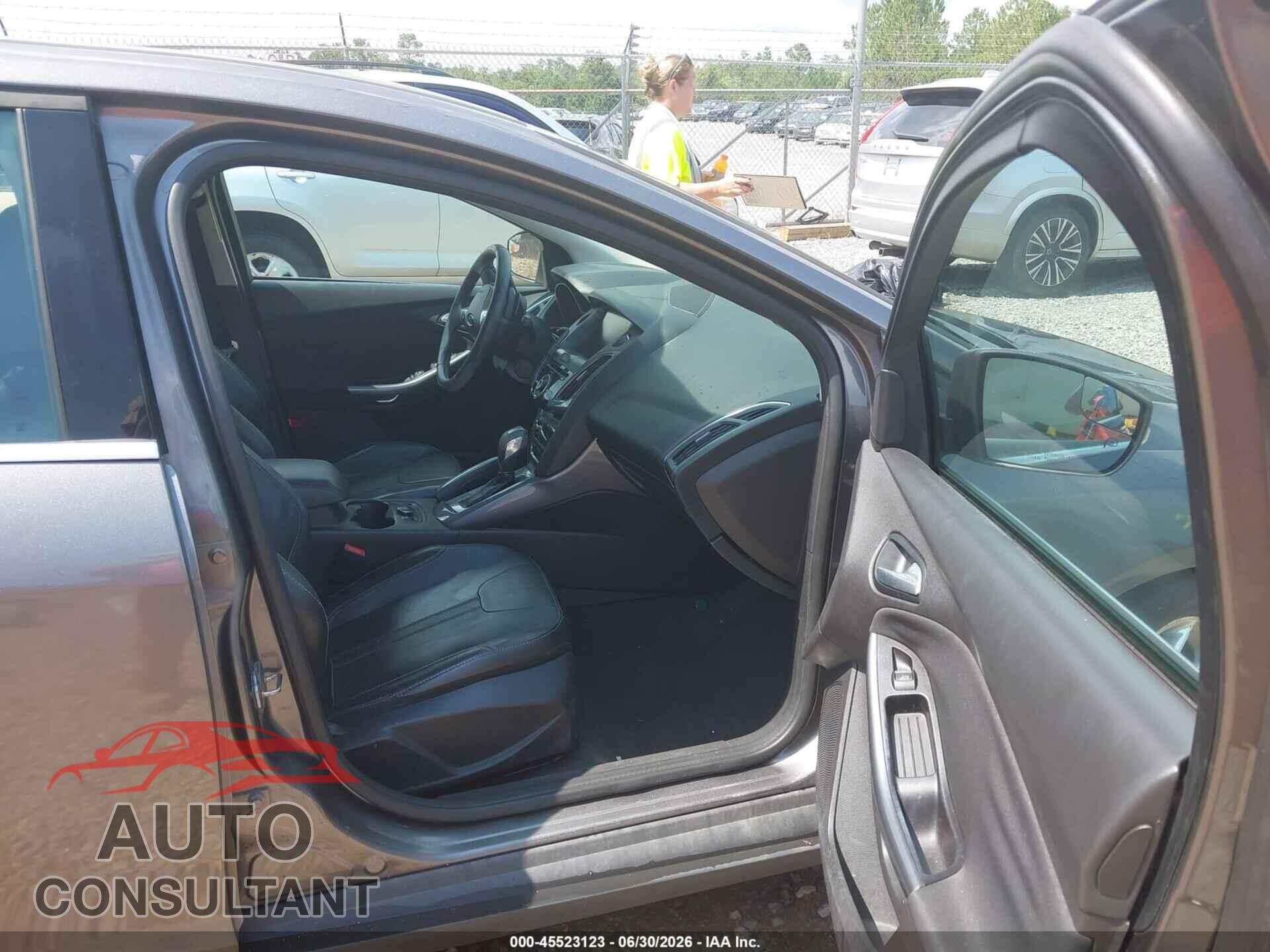 FORD FOCUS 2013 - 1FADP3J22DL348293