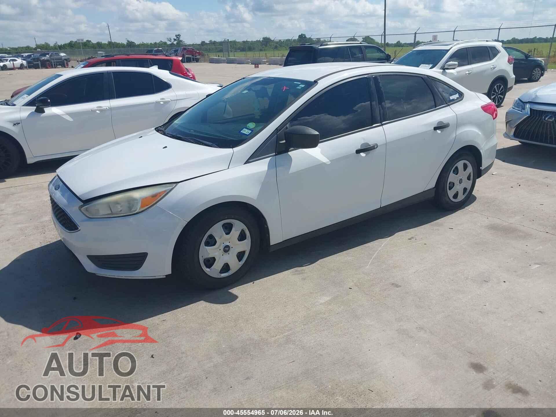 FORD FOCUS 2015 - 1FADP3E28FL279672