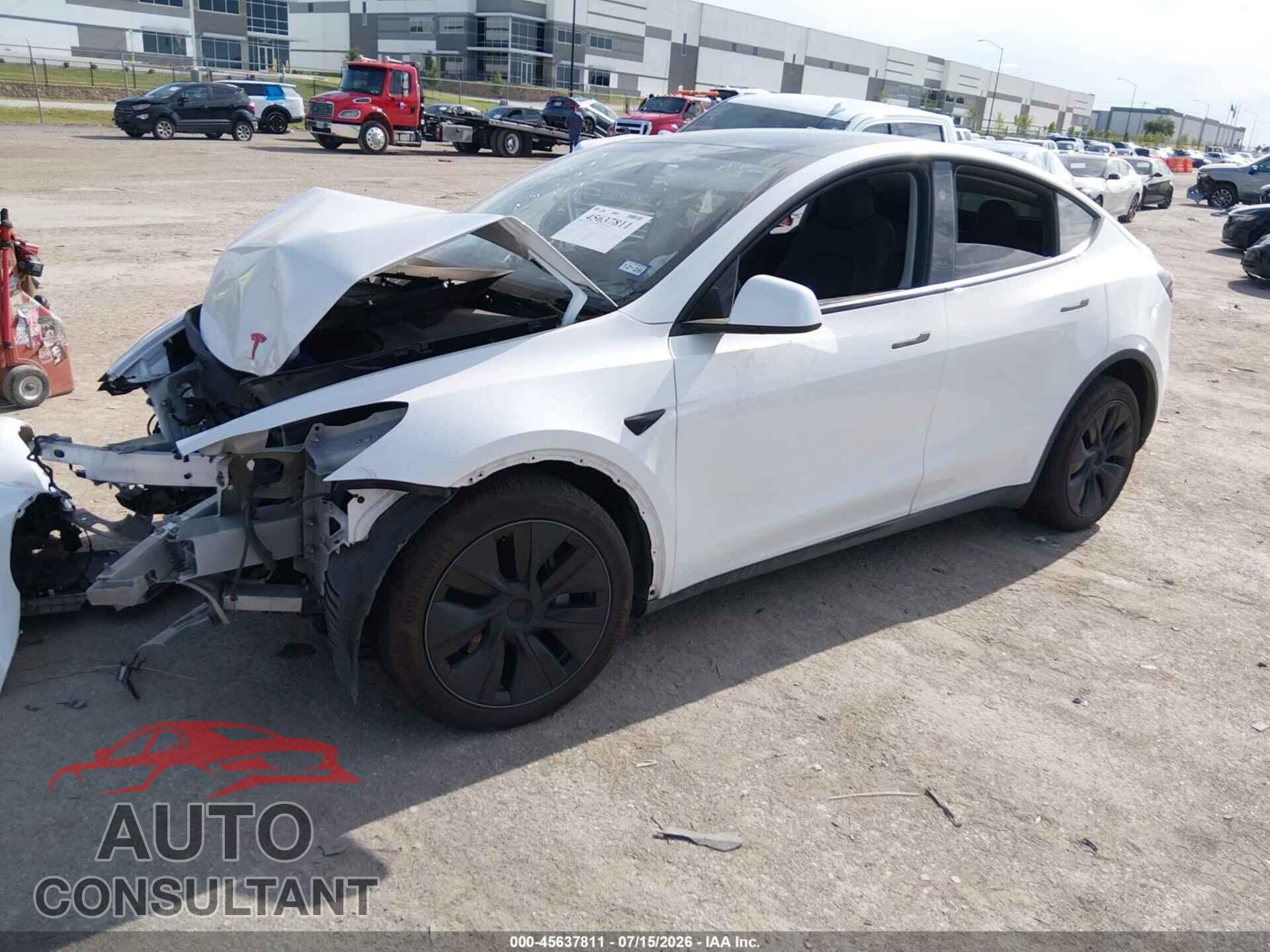 TESLA MODEL Y 2025 - 7SAYGAEE9SF256864