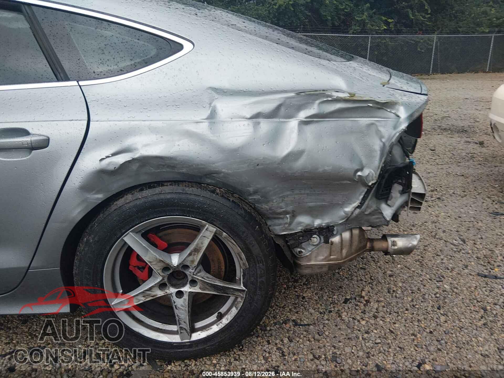 AUDI A7 2012 - WAU2GAFC5CN053101