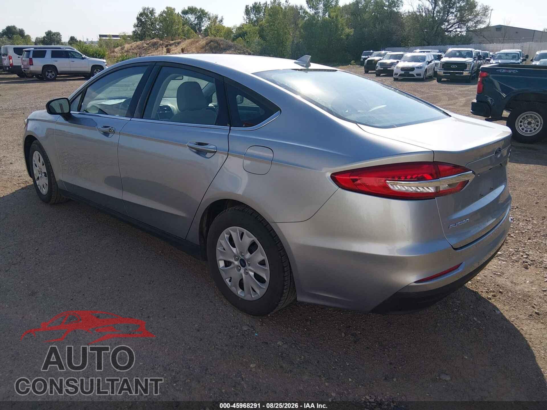 FORD FUSION 2020 - 3FA6P0G79LR196734