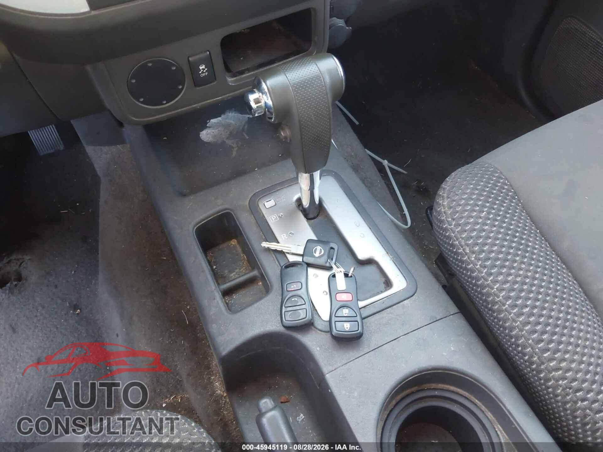 NISSAN FRONTIER 2013 - 1N6AD0CU2DN745264